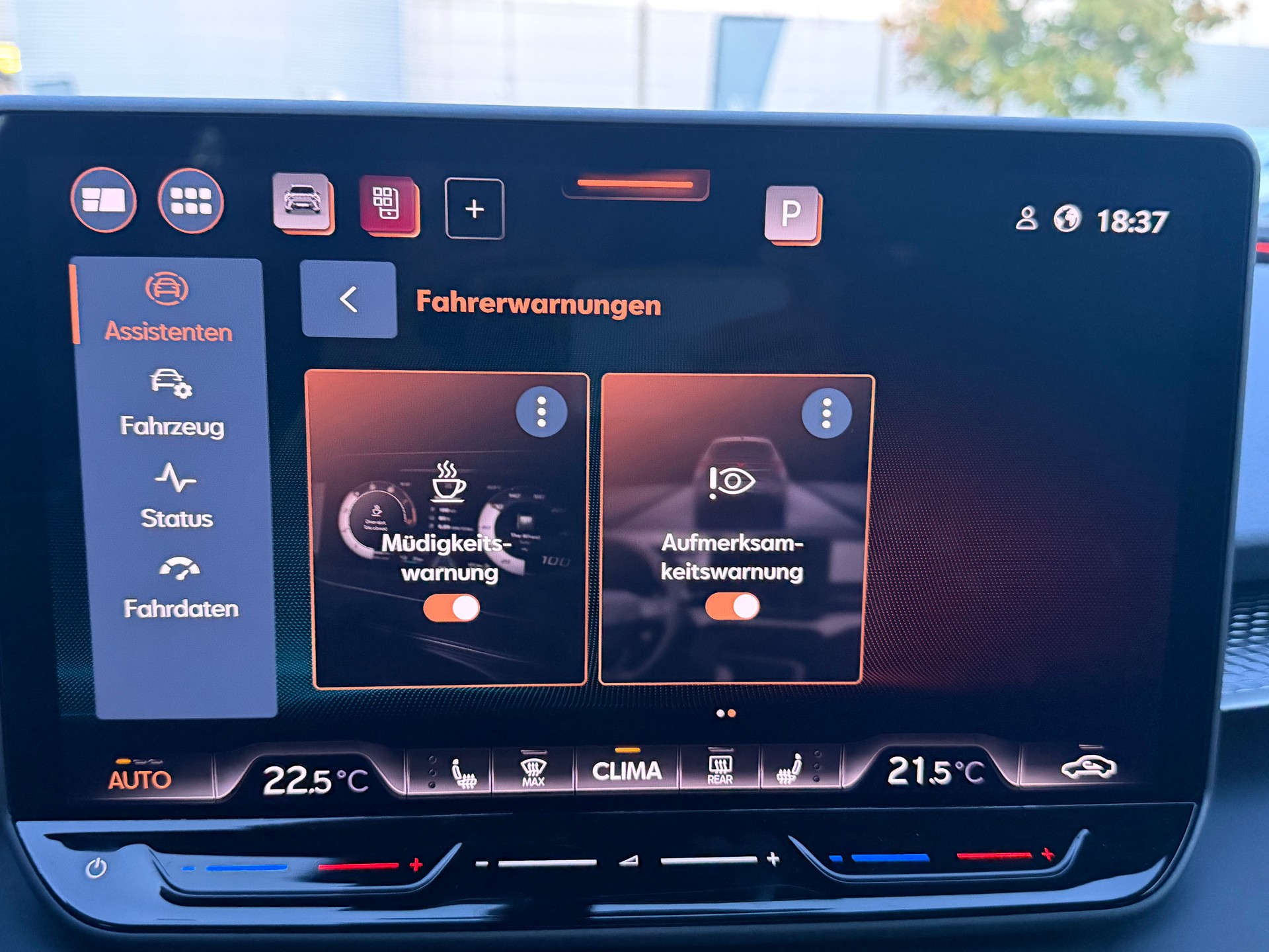CUPRA Terramar 2.0 TSI DSG 4Drive VZ ***CH-FAHRZEUG***-image-27