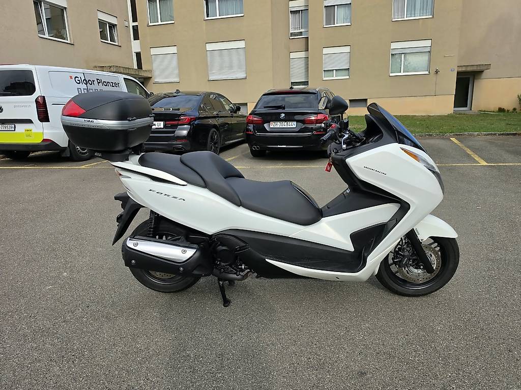 HONDA NSS 300 A ABS-image-4