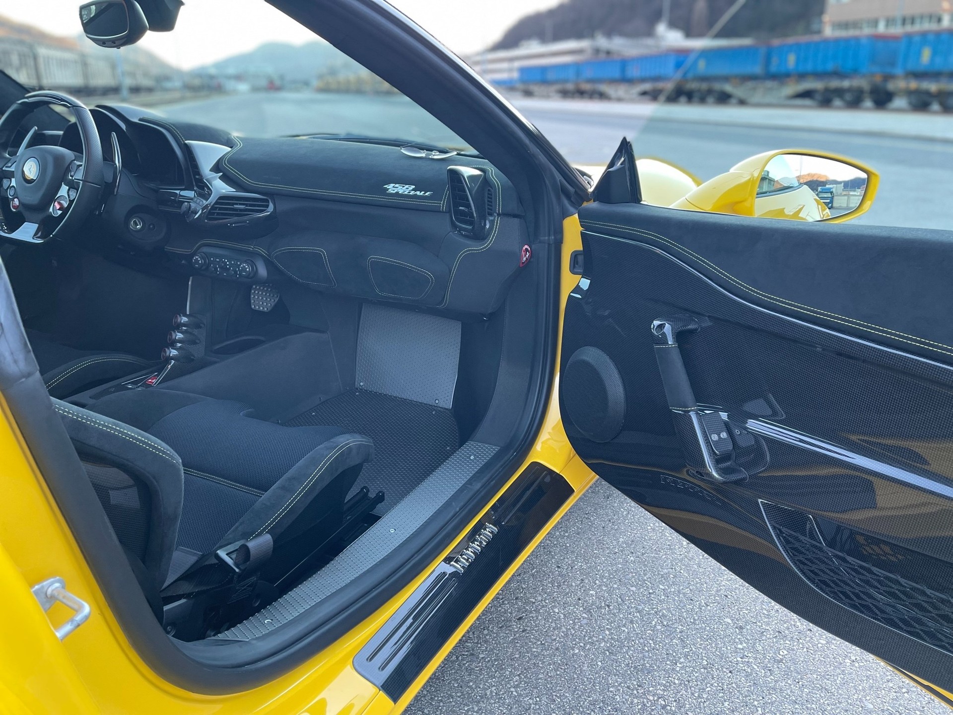 FERRARI 458 Speciale 4.5 V8-image-8