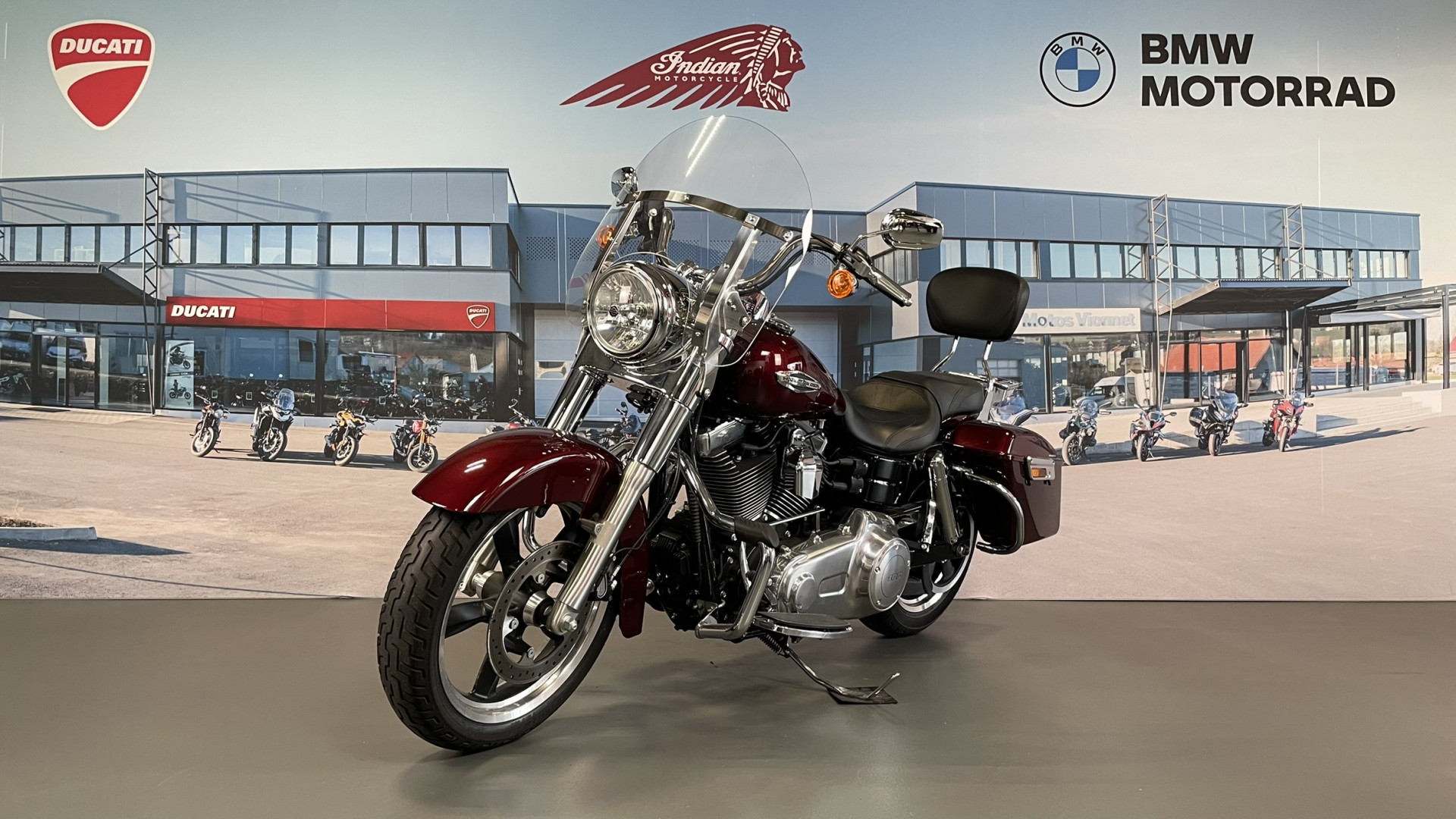 HARLEY-DAVIDSON FLD 1690 Dyna Switchback-image-2