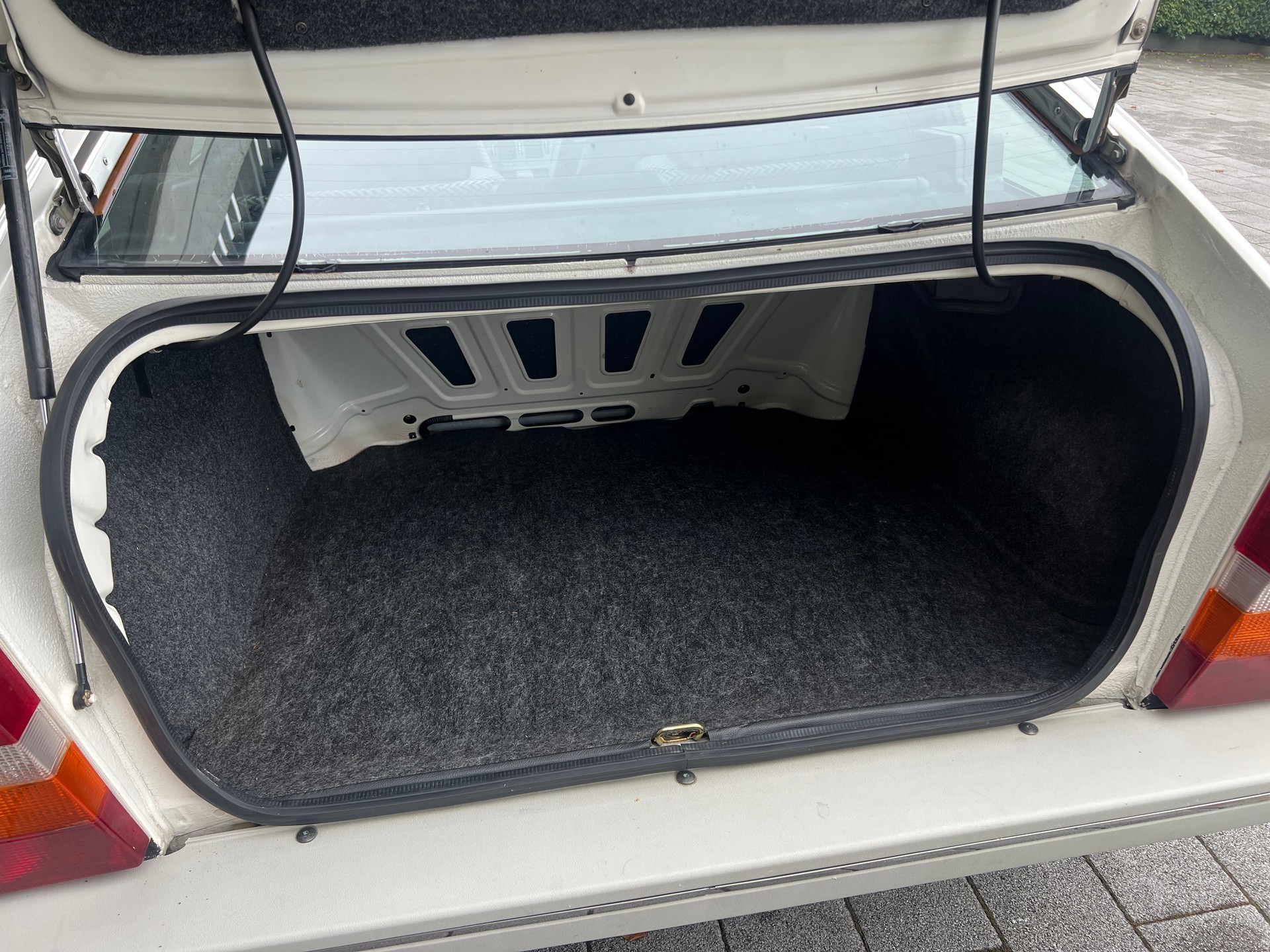 CITROEN CX Sedan 25 GTI-image-13