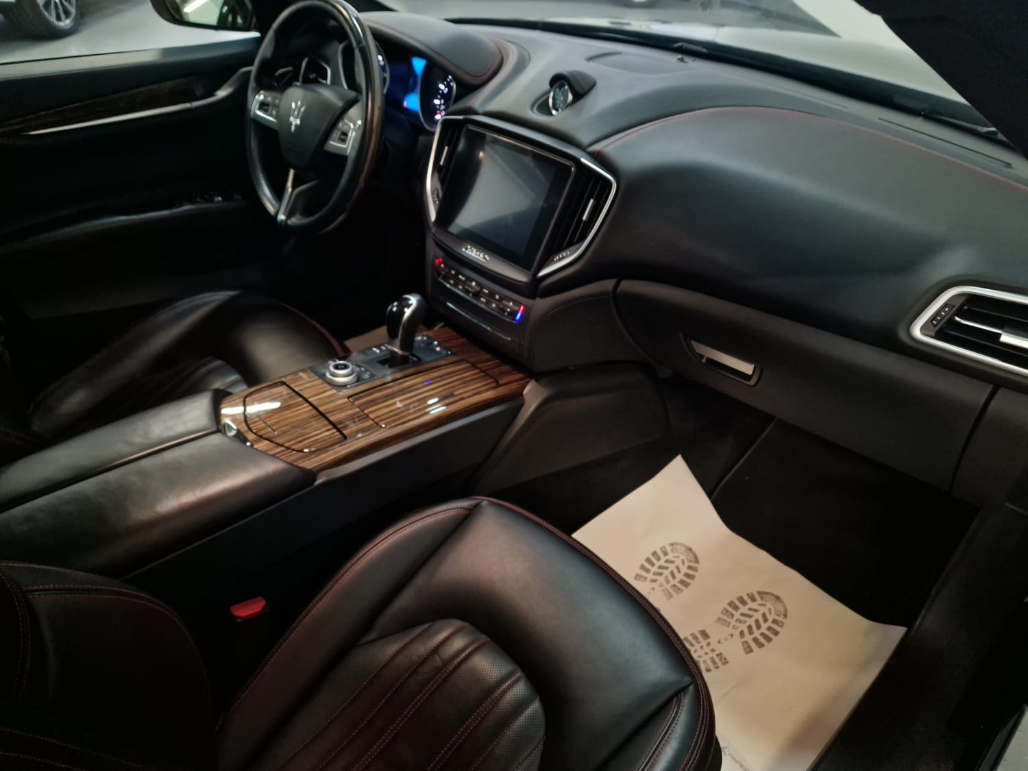 MASERATI Ghibli S Q4 3.0 V6 Automatica-image-18