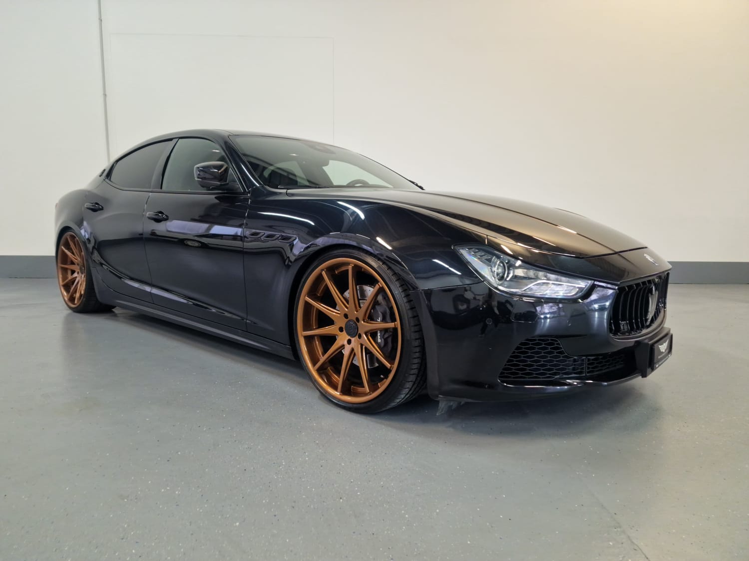 MASERATI Ghibli S Q4 3.0 V6 Automatica-showroom-element-2