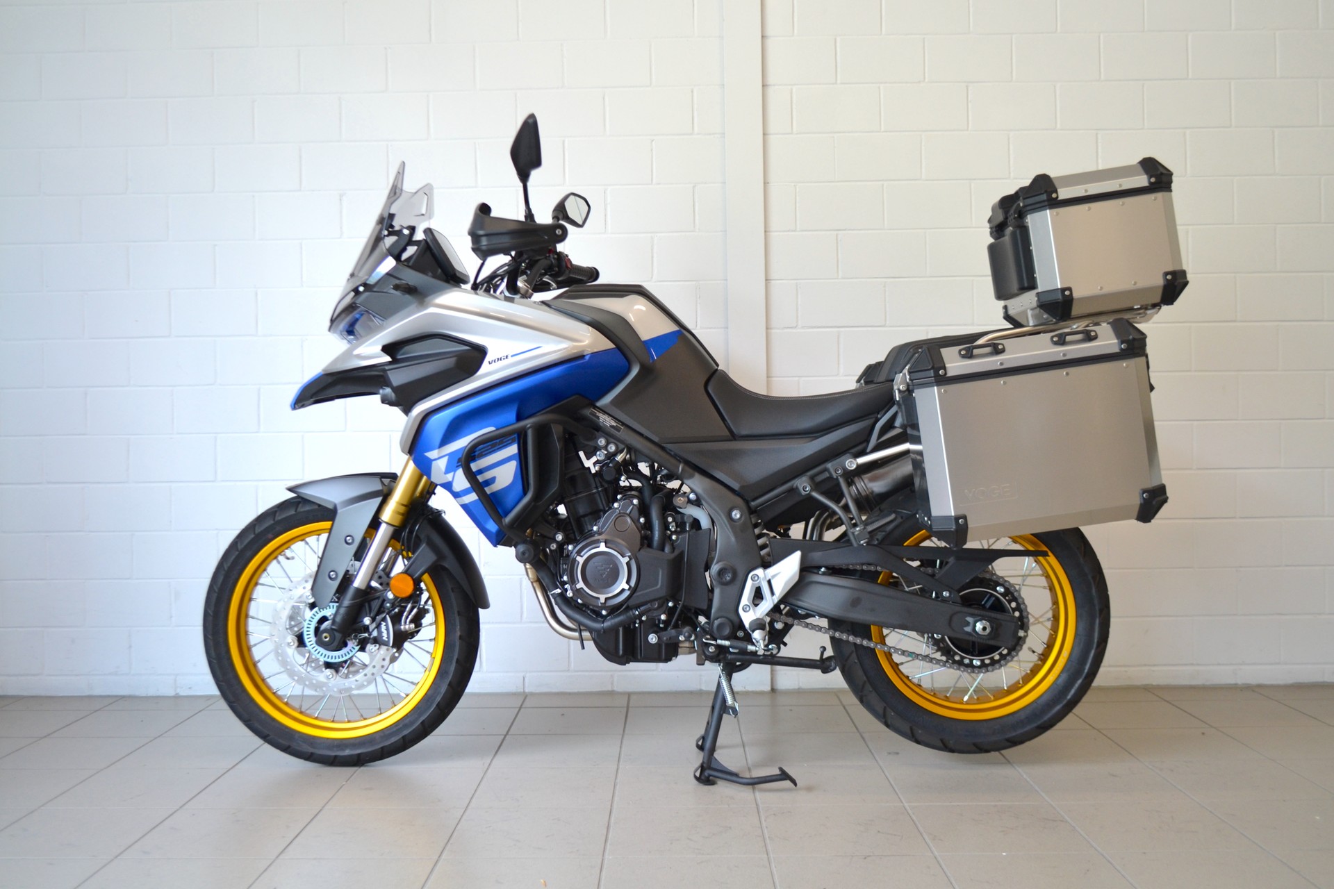 VOGE 525DSX-image-4