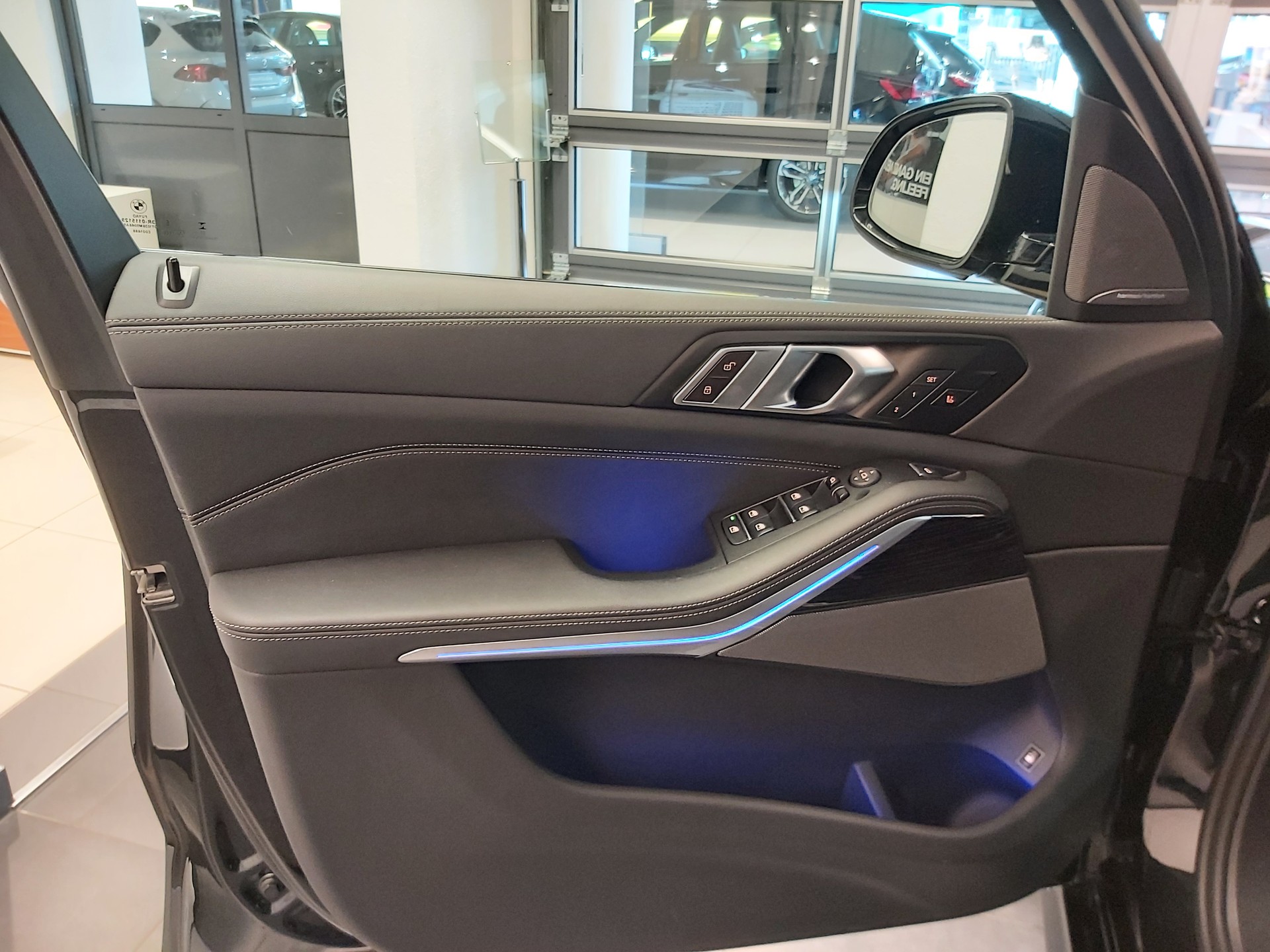 BMW X5 xDr 50e M Sport-image-15