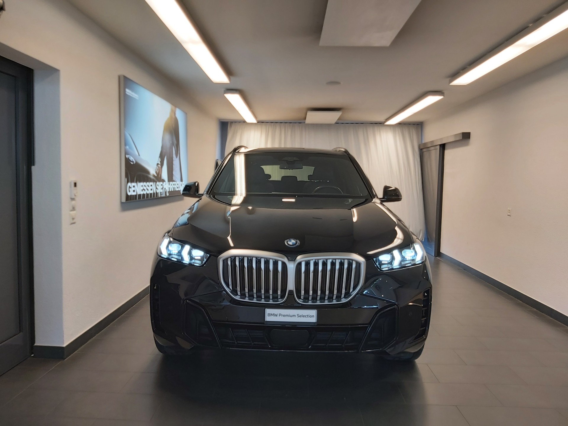 BMW X5 xDr 50e M Sport-showroom-element-1