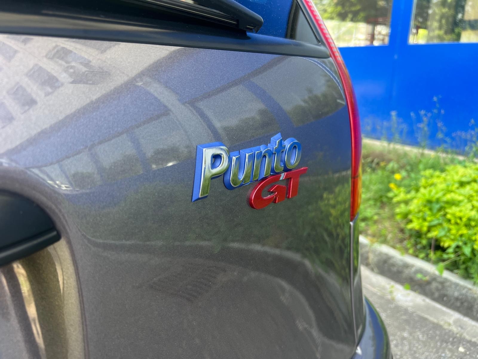 FIAT Punto GT-image-14