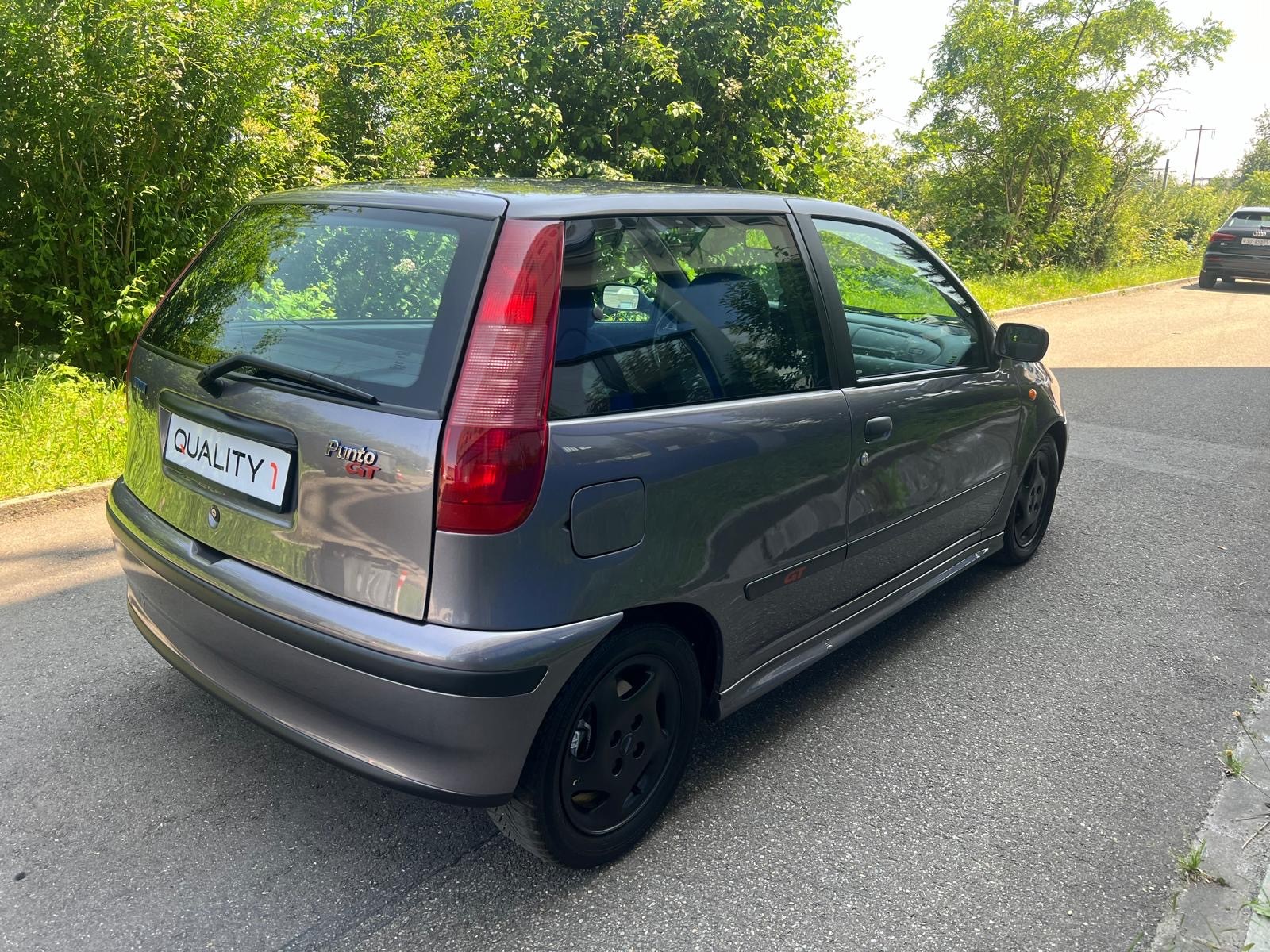 FIAT Punto GT-image-3