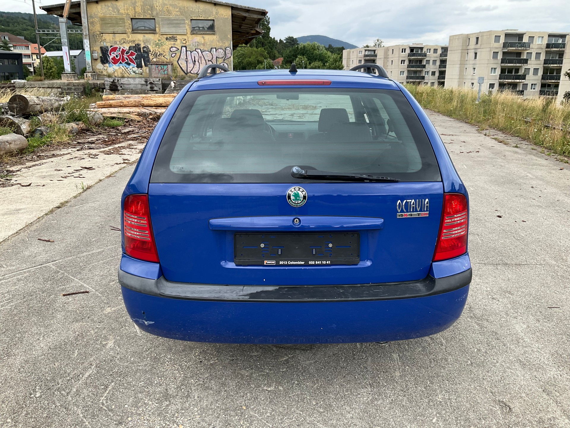 SKODA Octavia 1.9 TDI Elegance 4x4-image-1