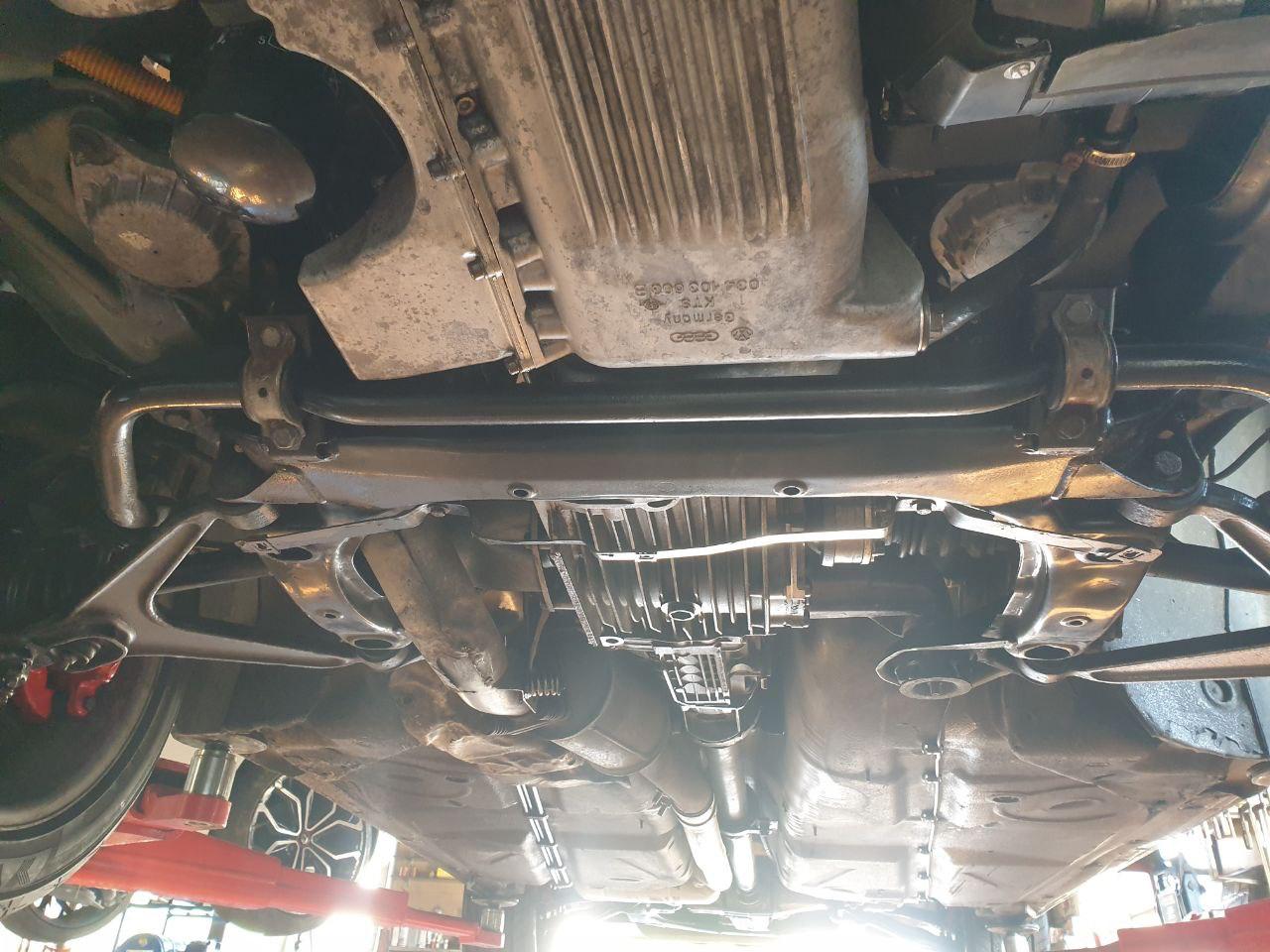 AUDI 90 2.3 E 20V quattro-image-6