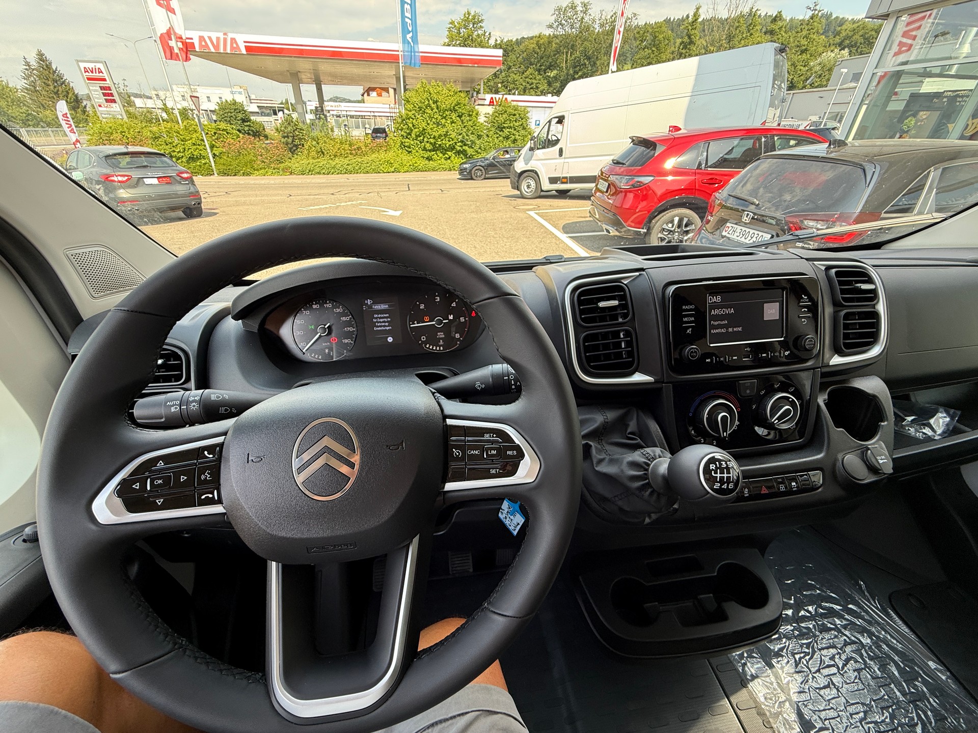 CITROEN Jumper 35+ 2.2 BlueHDi 180PS L4H3 Ersatzrad Lederlenkrad 270° Türen Armlehne, Alle Grössen verfügbar!-image-11