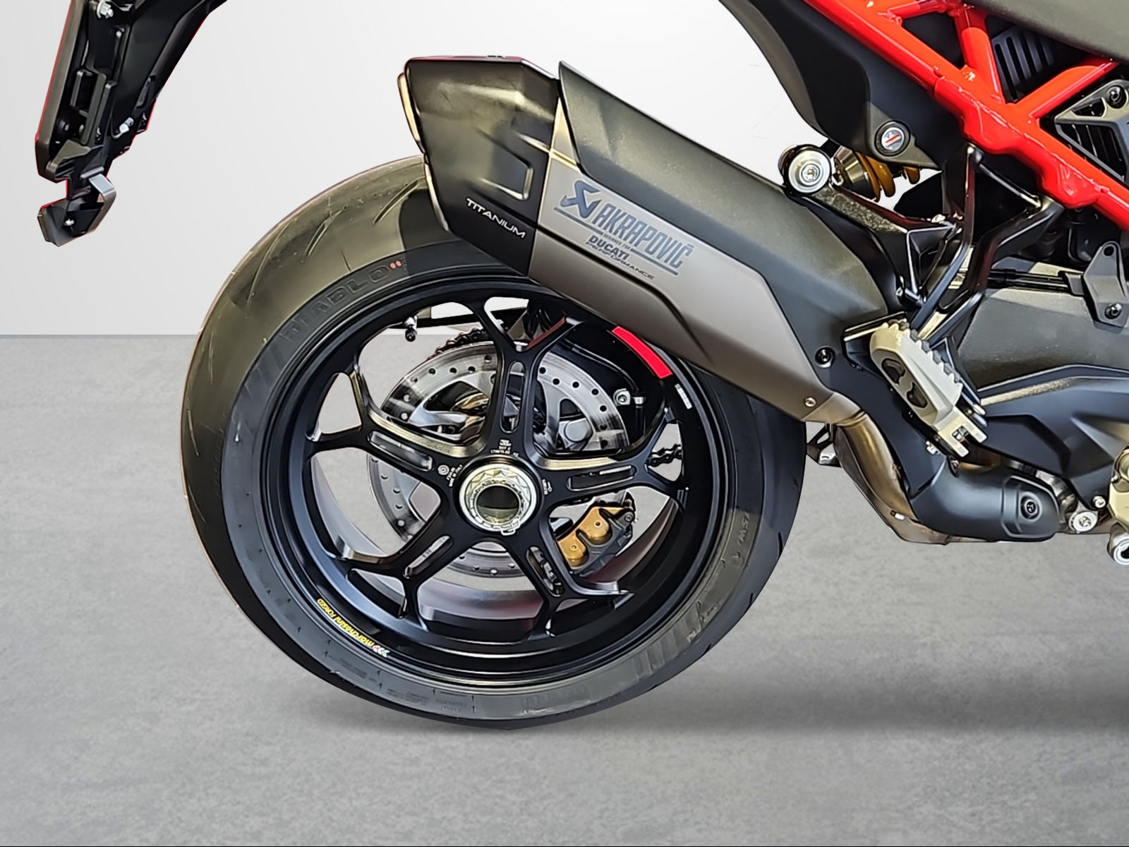 DUCATI MULTISTRADA V4 PIKES PEAK MY 2025-image-3