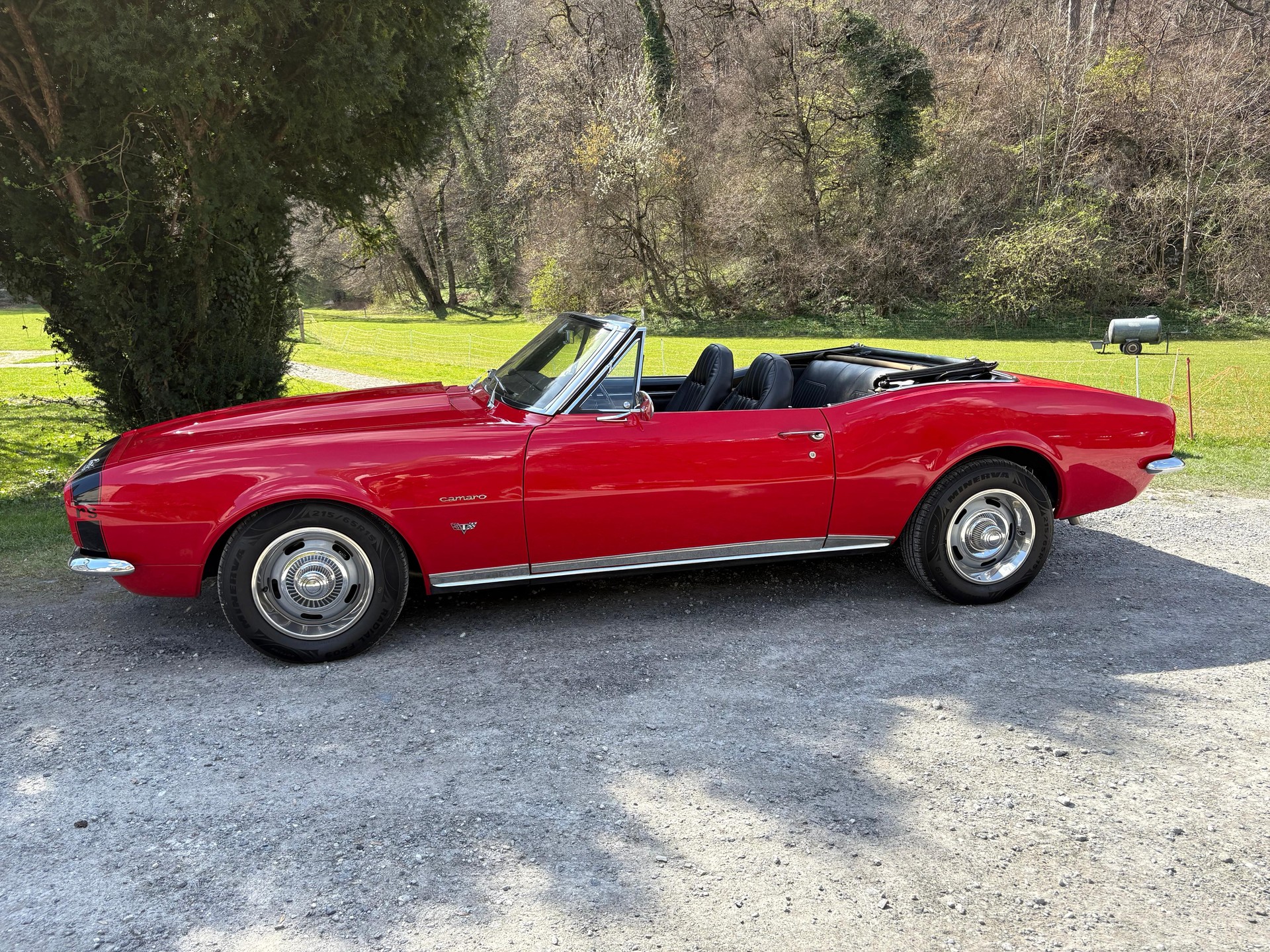 CHEVROLET Camaro RS Convertible-image-1