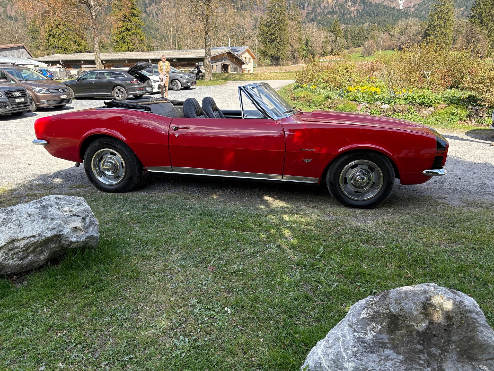CHEVROLET Camaro RS Convertible-image-4