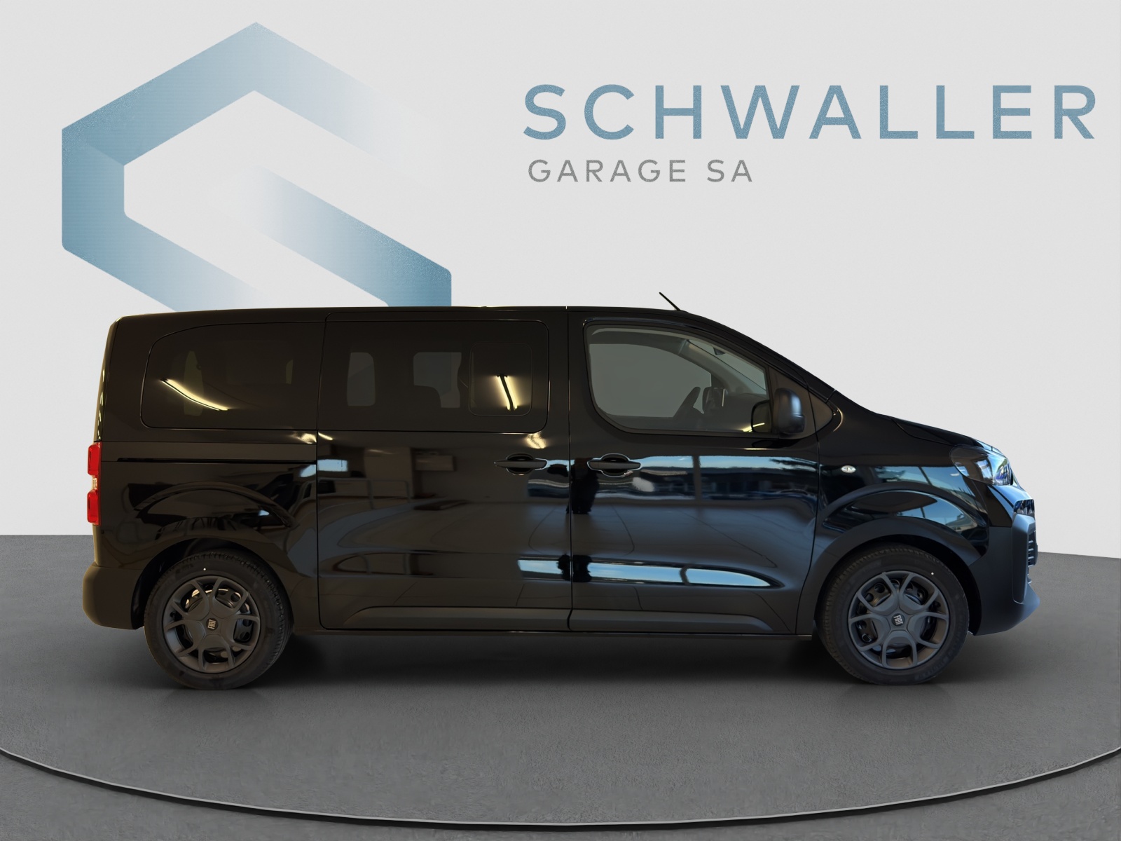FIAT SCUDO Combi 2.0 BlueHDI 180-image-2