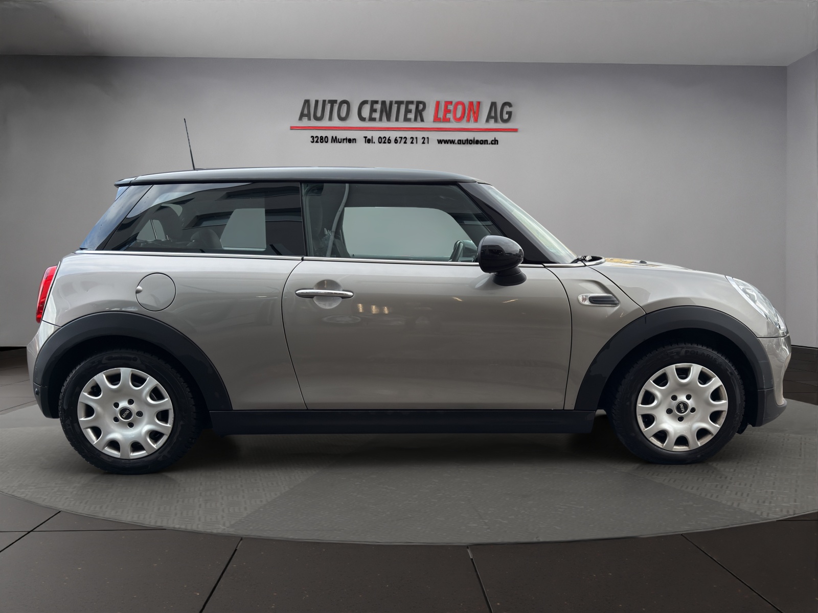 MINI Cooper Steptronic-image-6