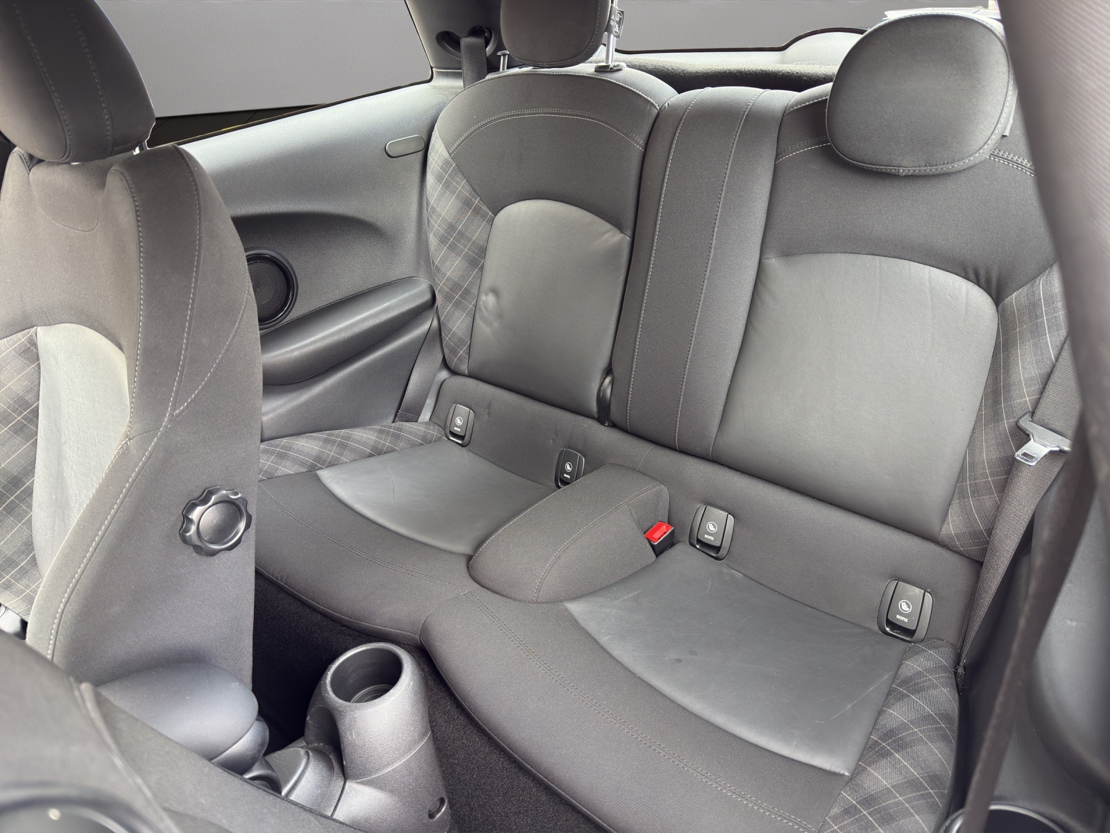 MINI Cooper Steptronic-image-12