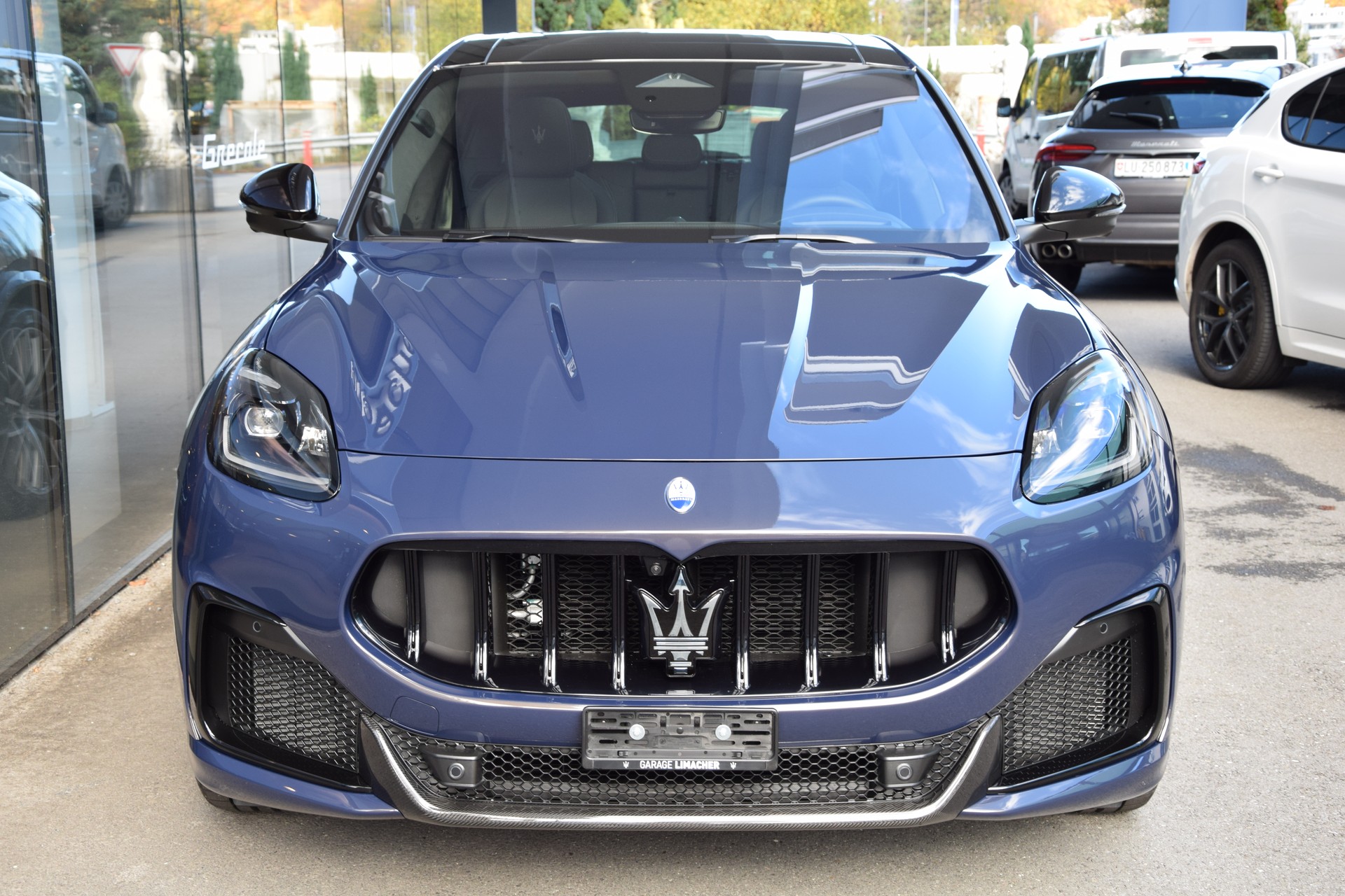 MASERATI Grecale 3.0 Trofeo Automatica-showroom-element-2