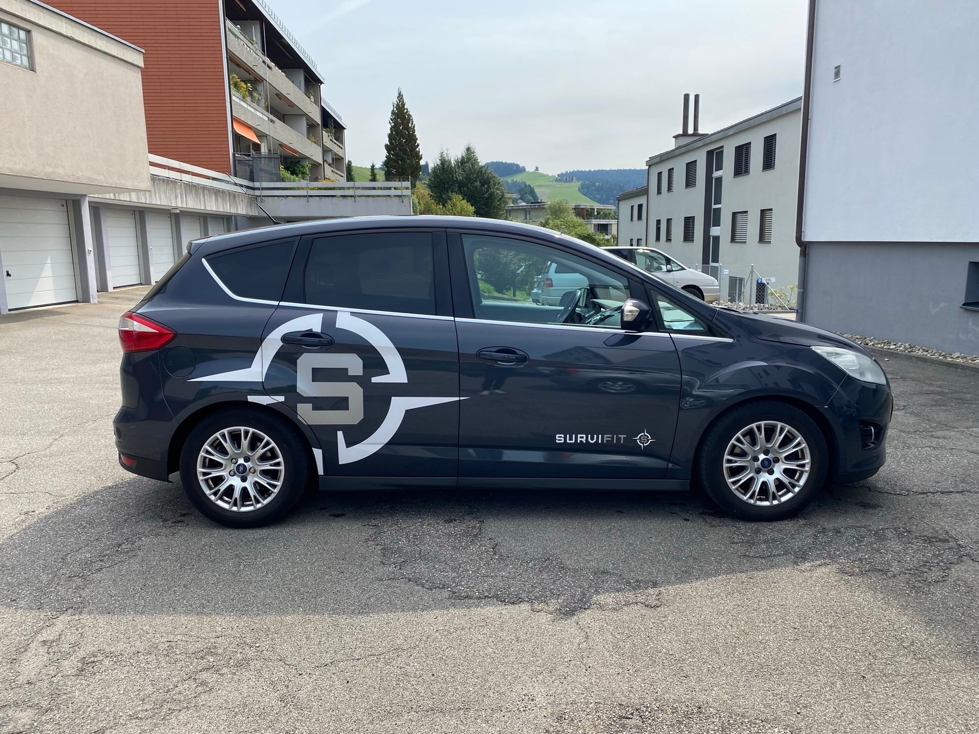 FORD C-Max 1.6 SCTi Carving-image-1