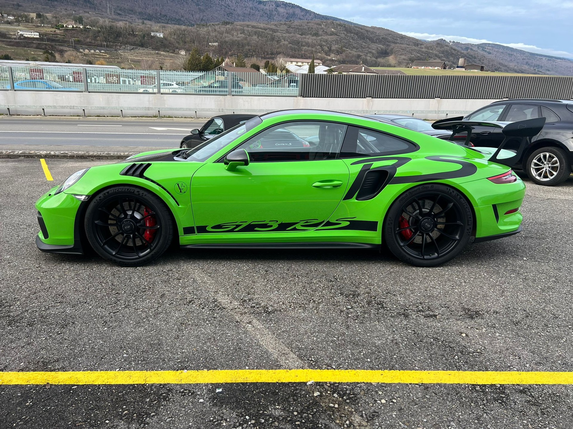 PORSCHE 911 GT3 RS PDK-showroom-element-1