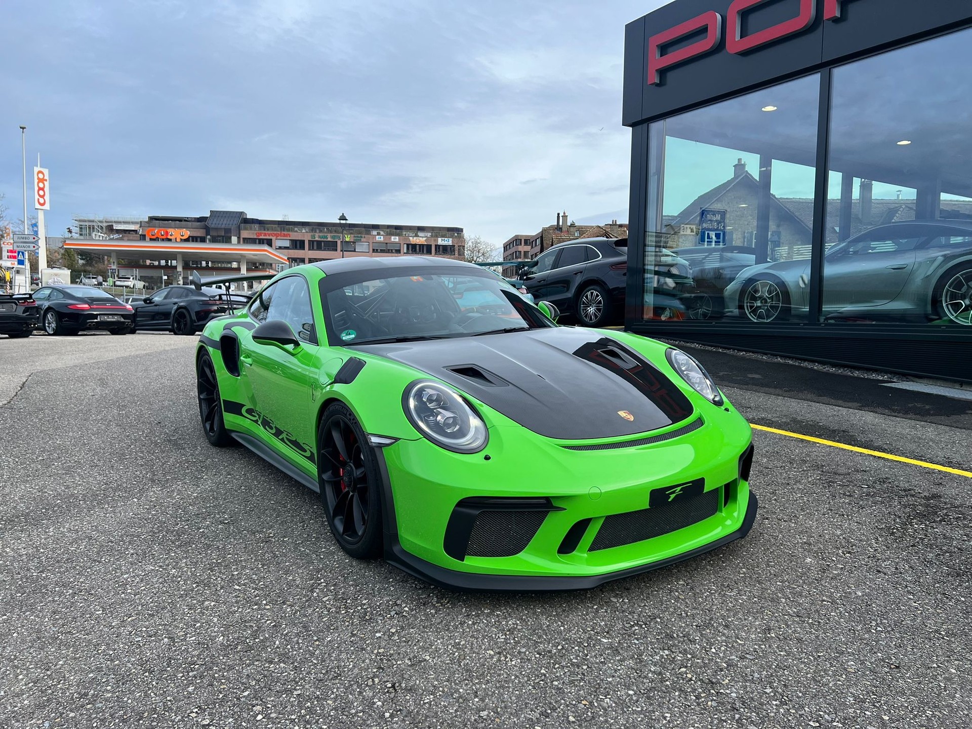 PORSCHE 911 GT3 RS PDK-showroom-element-2