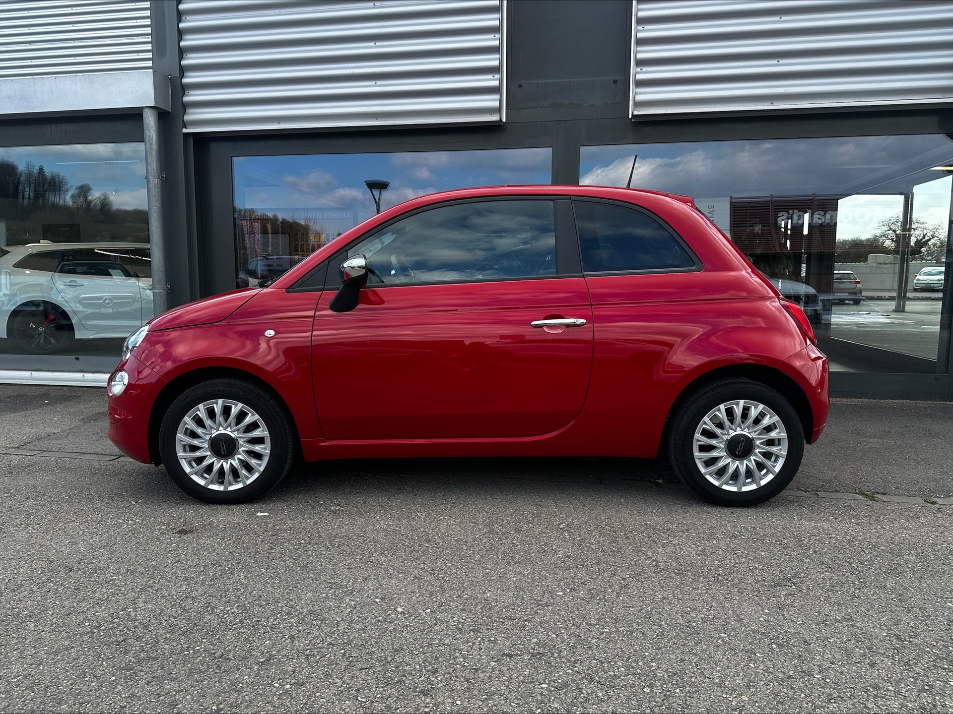 FIAT 500 1.0 N3 MildHybrid Swiss Edition-showroom-element-1