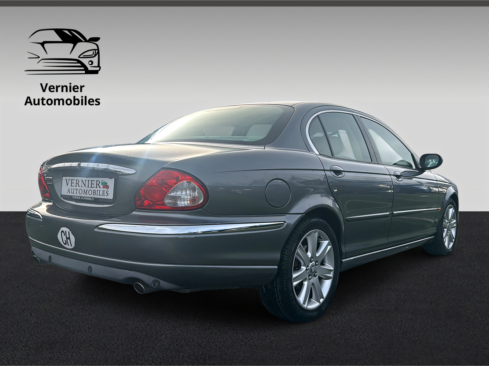 JAGUAR X-Type 3.0 V6 Traction4 Executive-image-5