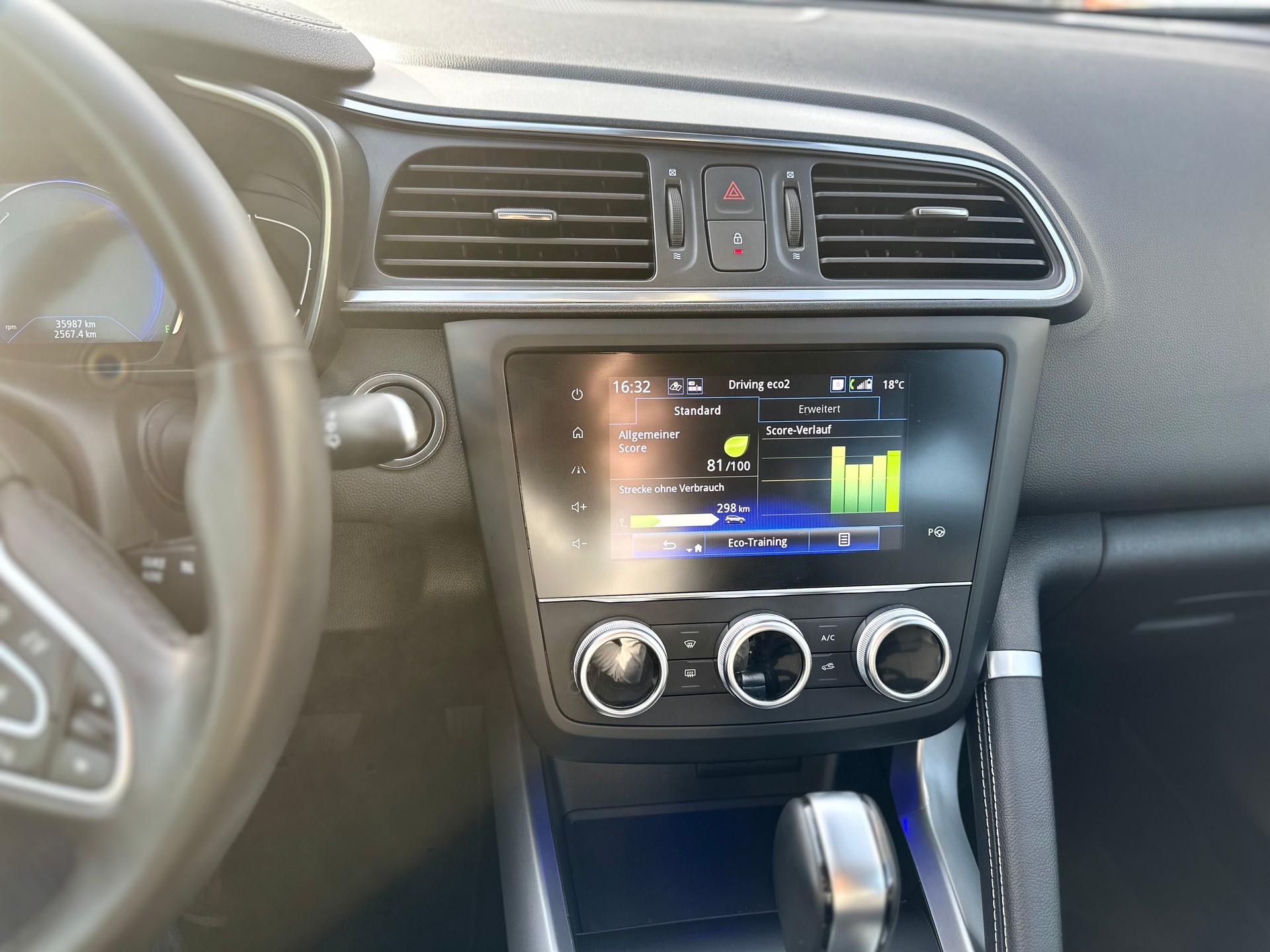 RENAULT Kadjar 1.3 16V Turbo Intens EDC-image-14