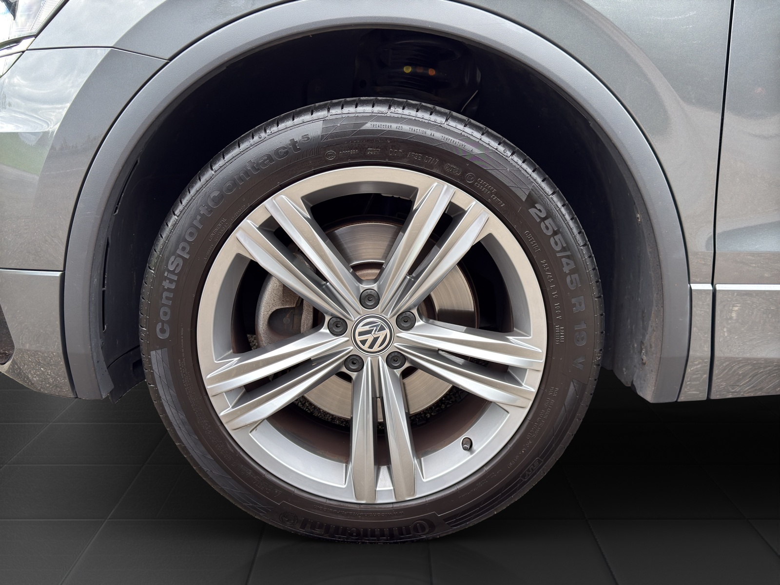 VW Tiguan 2.0TSI R-Line Highline 4Motion*220PS*-image-17