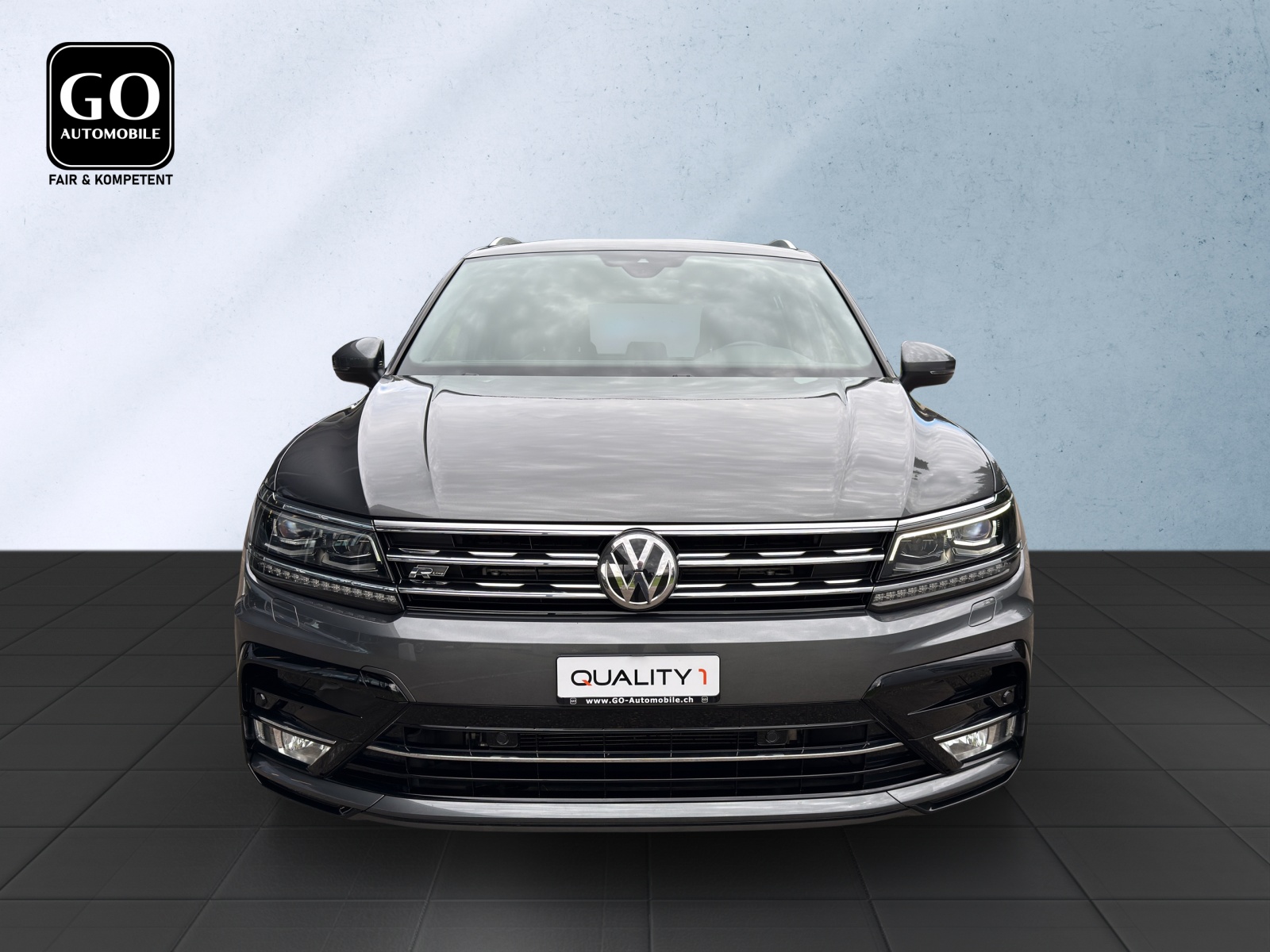 VW Tiguan 2.0TSI R-Line Highline 4Motion*220PS*-showroom-element-2