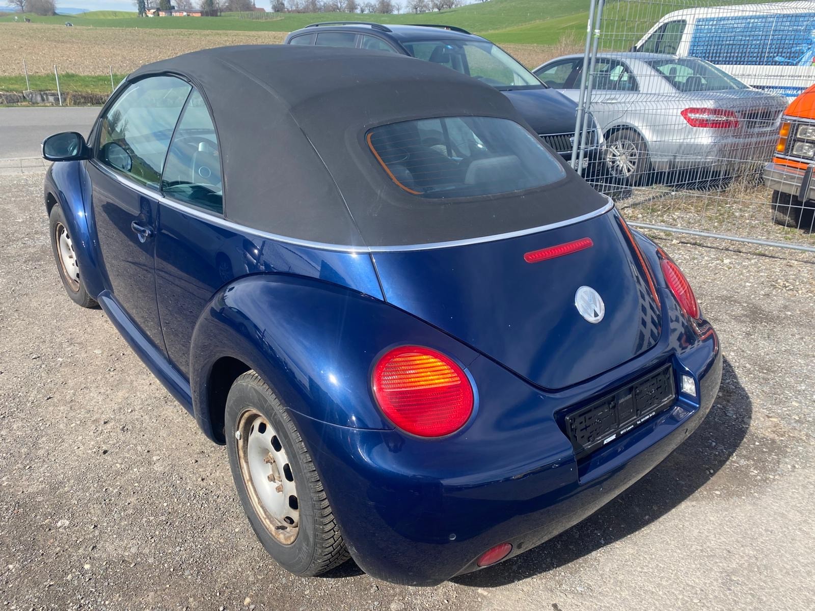 VW Beetle Cabrio 1.6-image-7