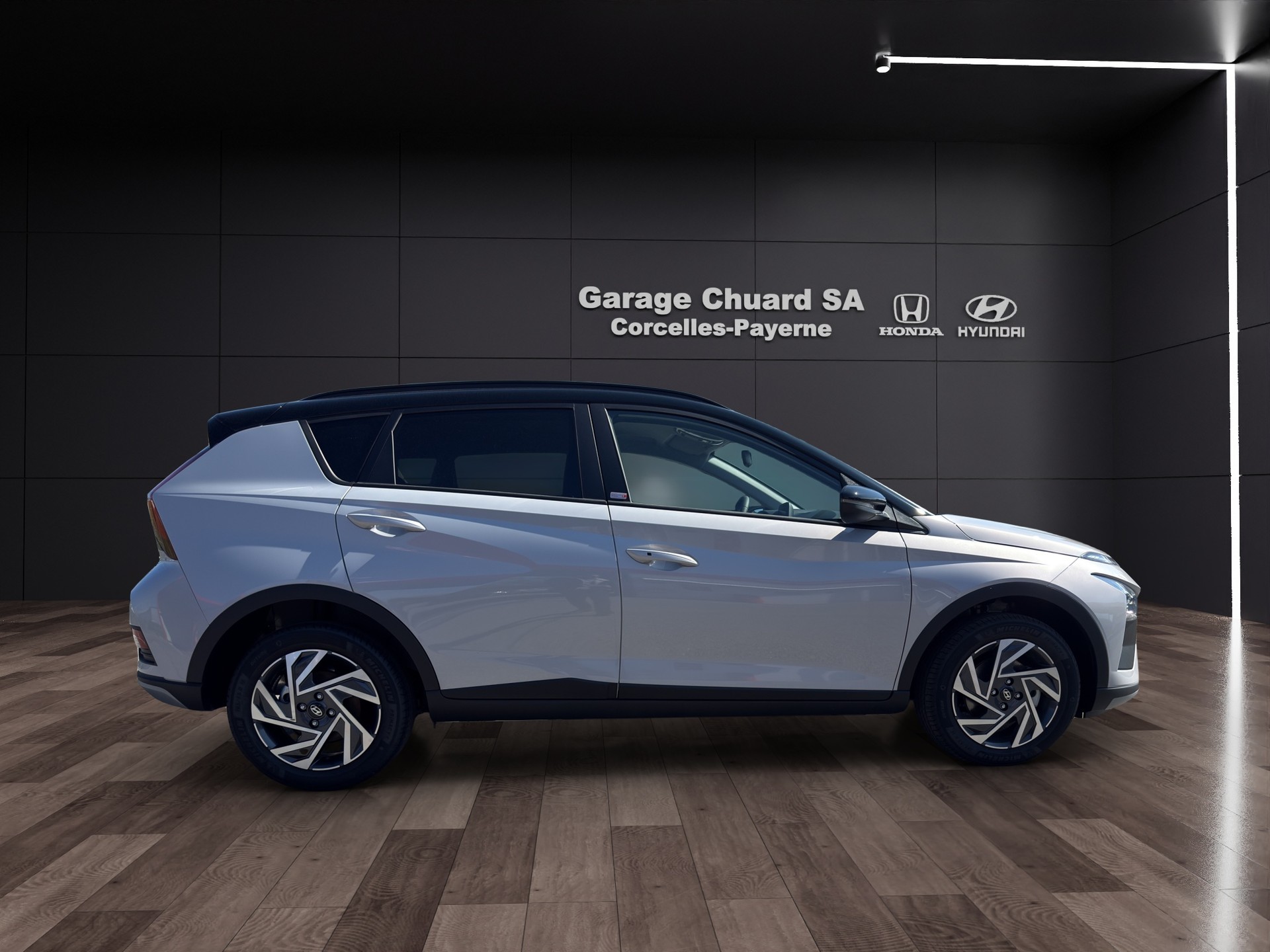 HYUNDAI Bayon 1.0 T-GDi Amplia DCT-showroom-element-3