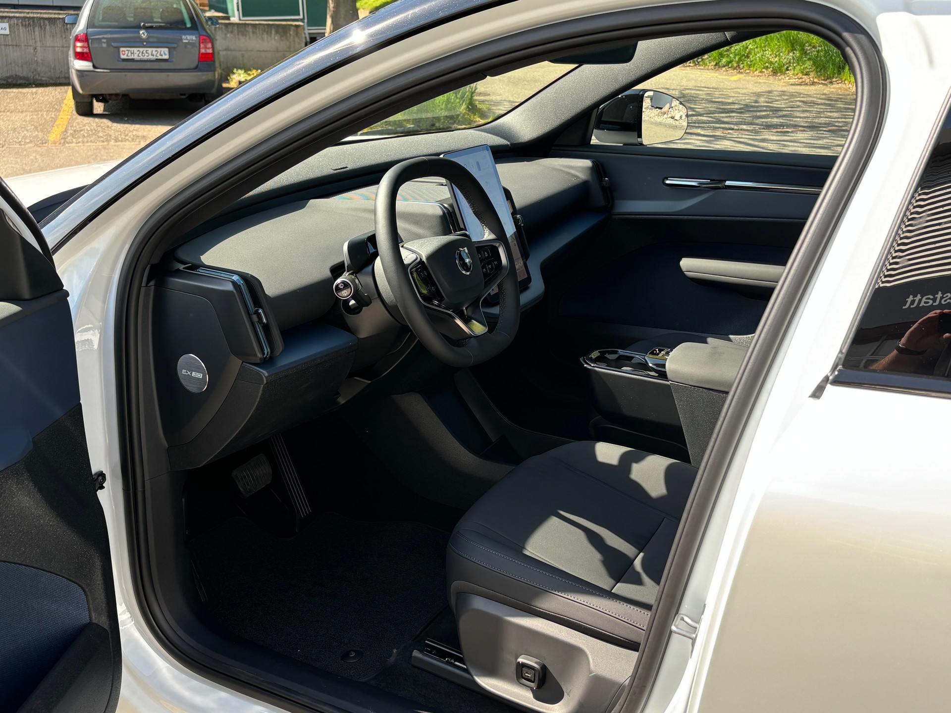 VOLVO EX30 CC E60 Twin Performance AWD-showroom-element-2