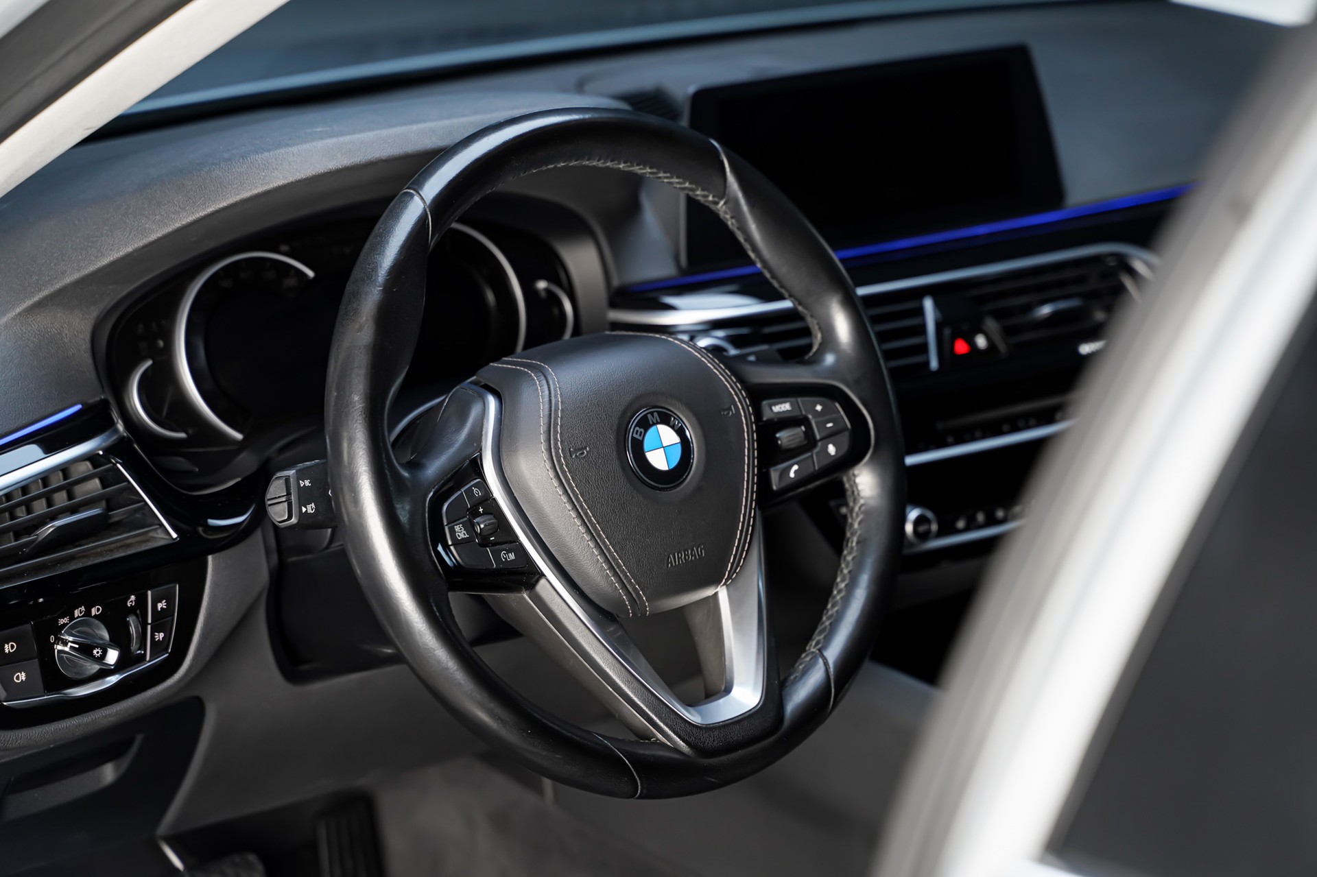 BMW 520d Sport Line Steptronic-image-7