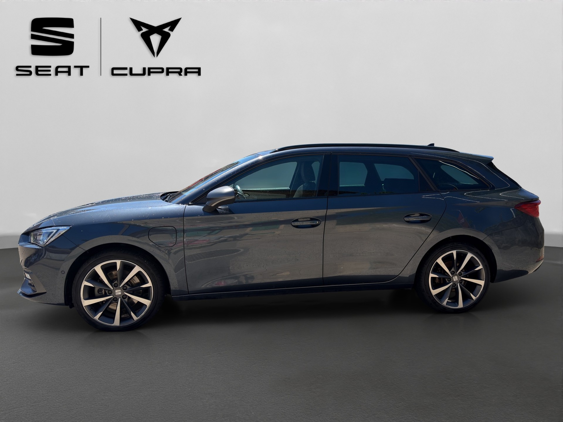 SEAT Leon ST 1.4 eHybrid pHEV DSG FR-showroom-element-2