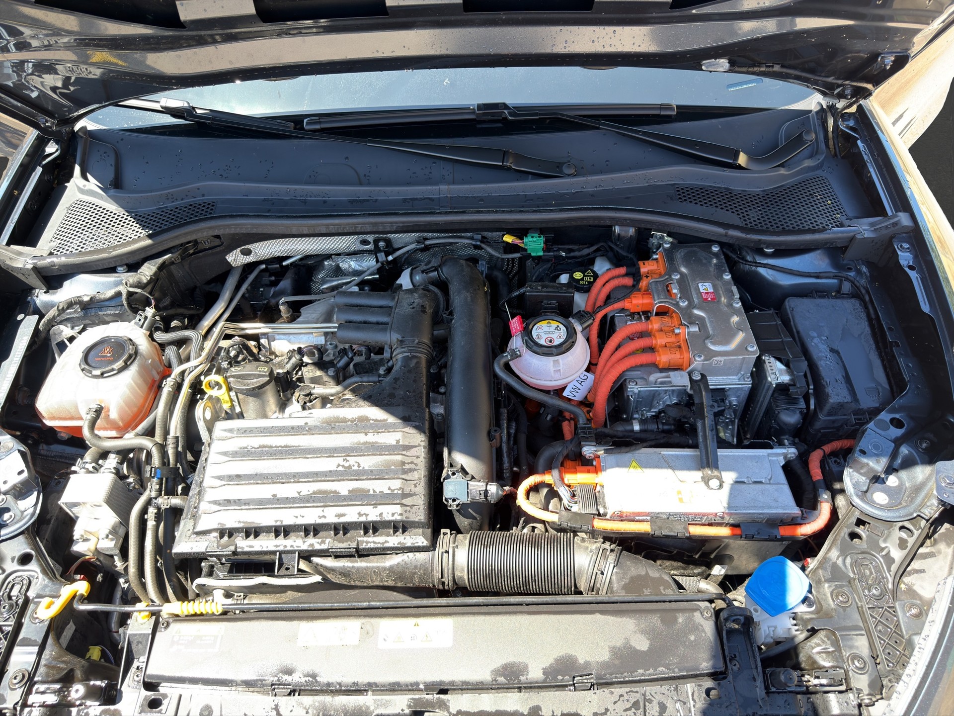 SEAT Leon ST 1.4 eHybrid pHEV DSG FR-image-19
