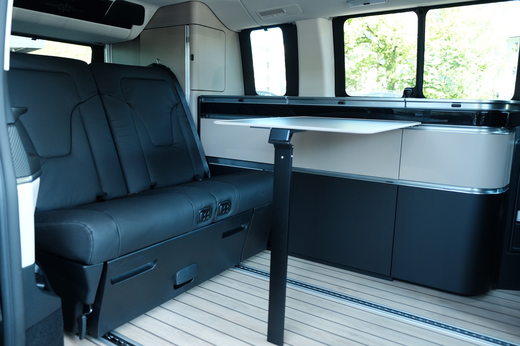 MERCEDES-BENZ Marco Polo 300 d 4M Automat-image-12