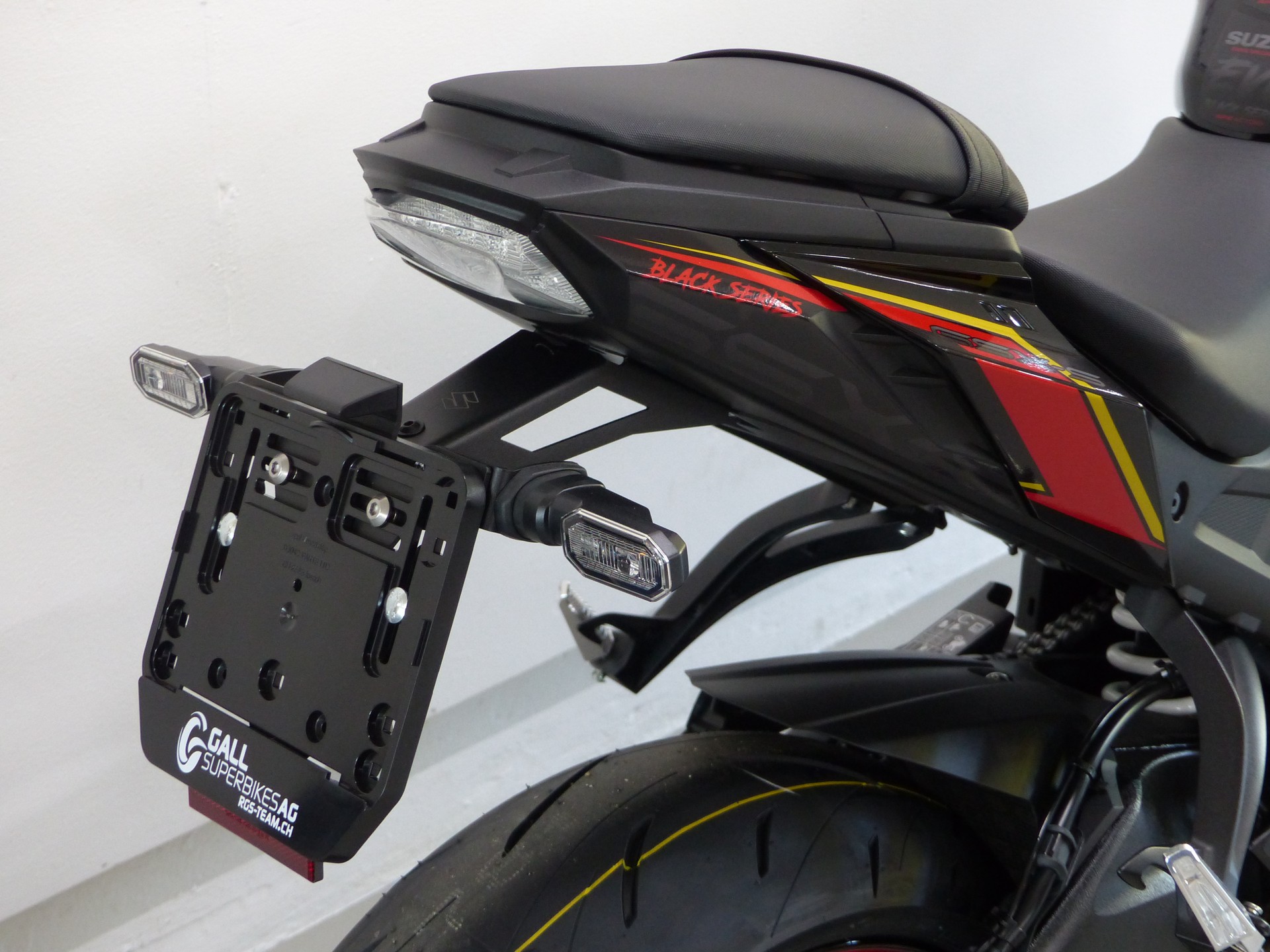SUZUKI GSX-S 1000 ABS Black EVO-image-1