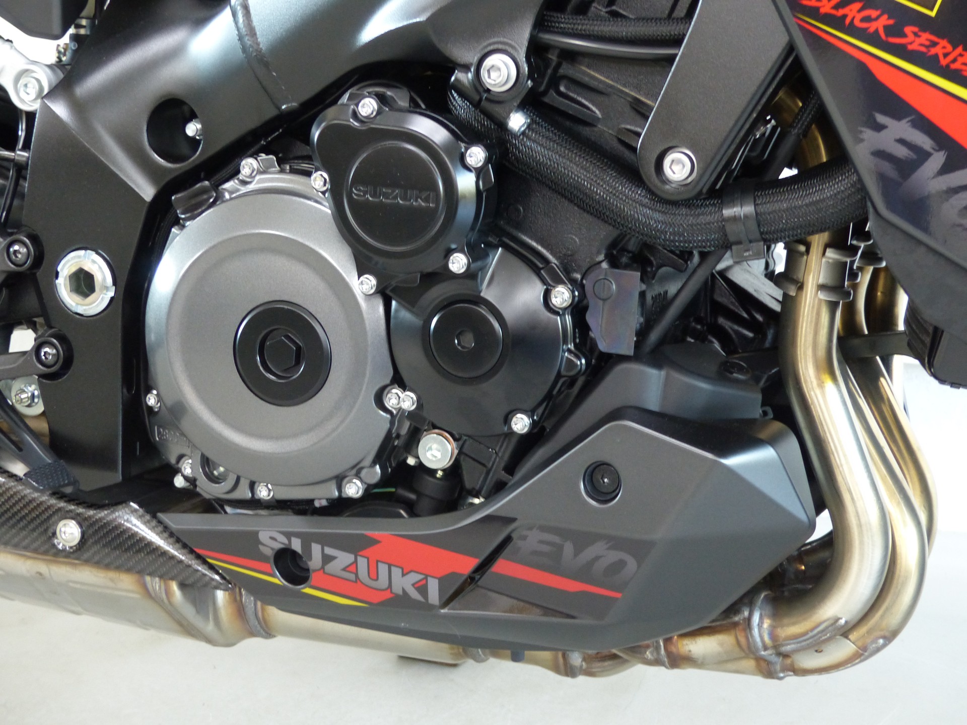 SUZUKI GSX-S 1000 ABS Black EVO-image-4