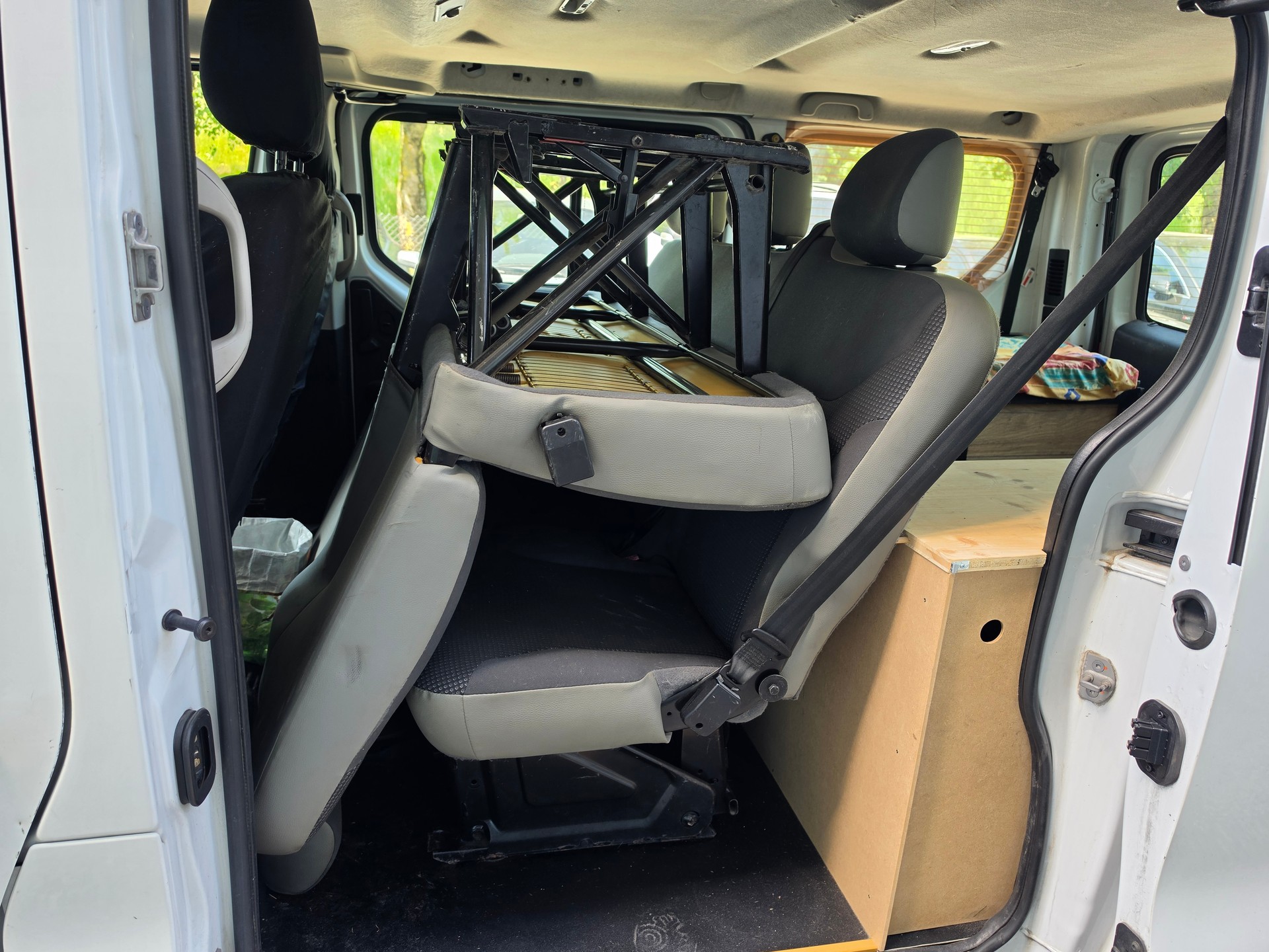OPEL Vivaro 1.6 CDTI 2.9t L1H1-image-18