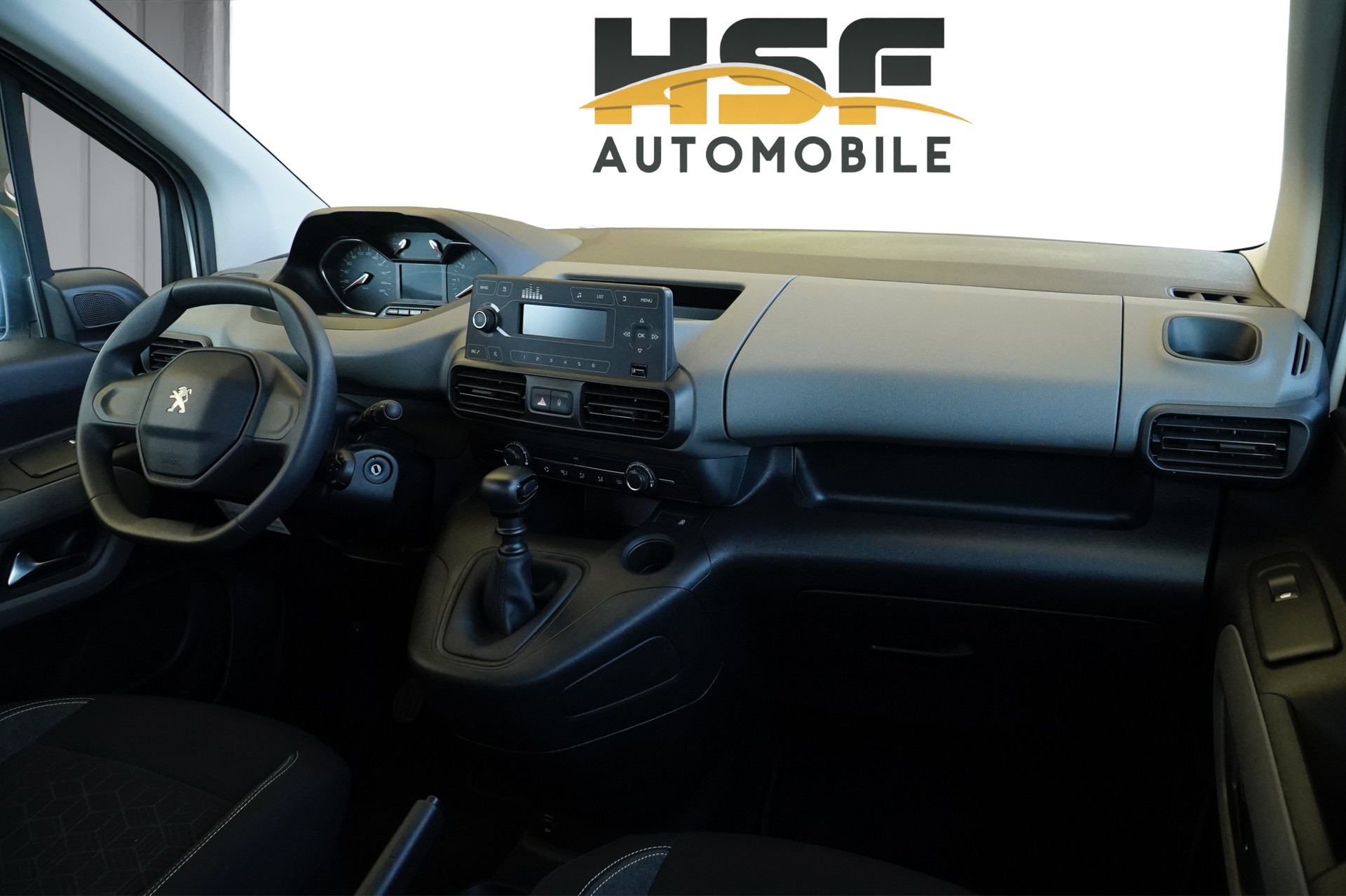 PEUGEOT Rifter 1.2 PureTech Allure *CH Fahrzeug*-image-11