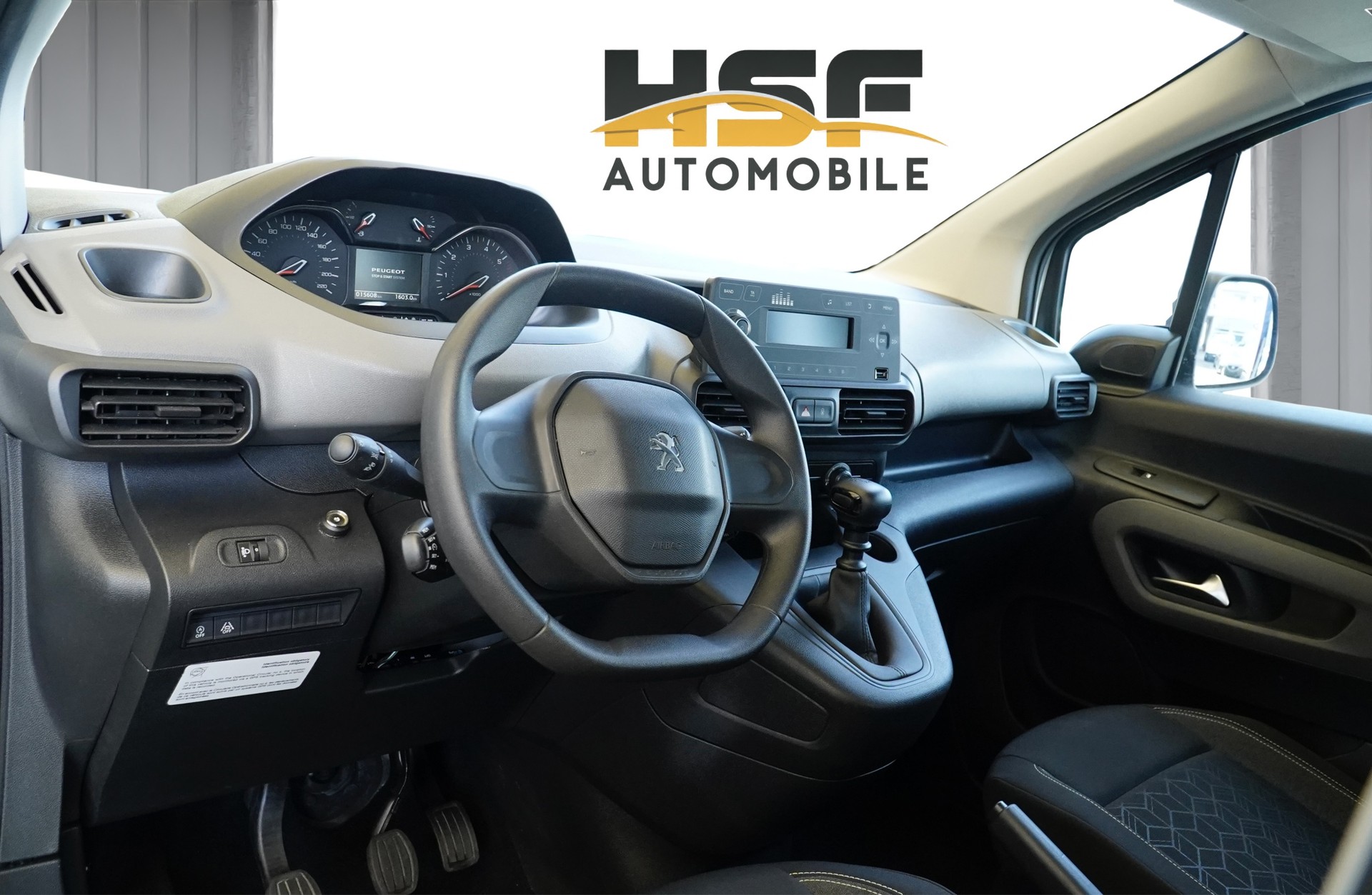 PEUGEOT Rifter 1.2 PureTech Allure *CH Fahrzeug*-image-7