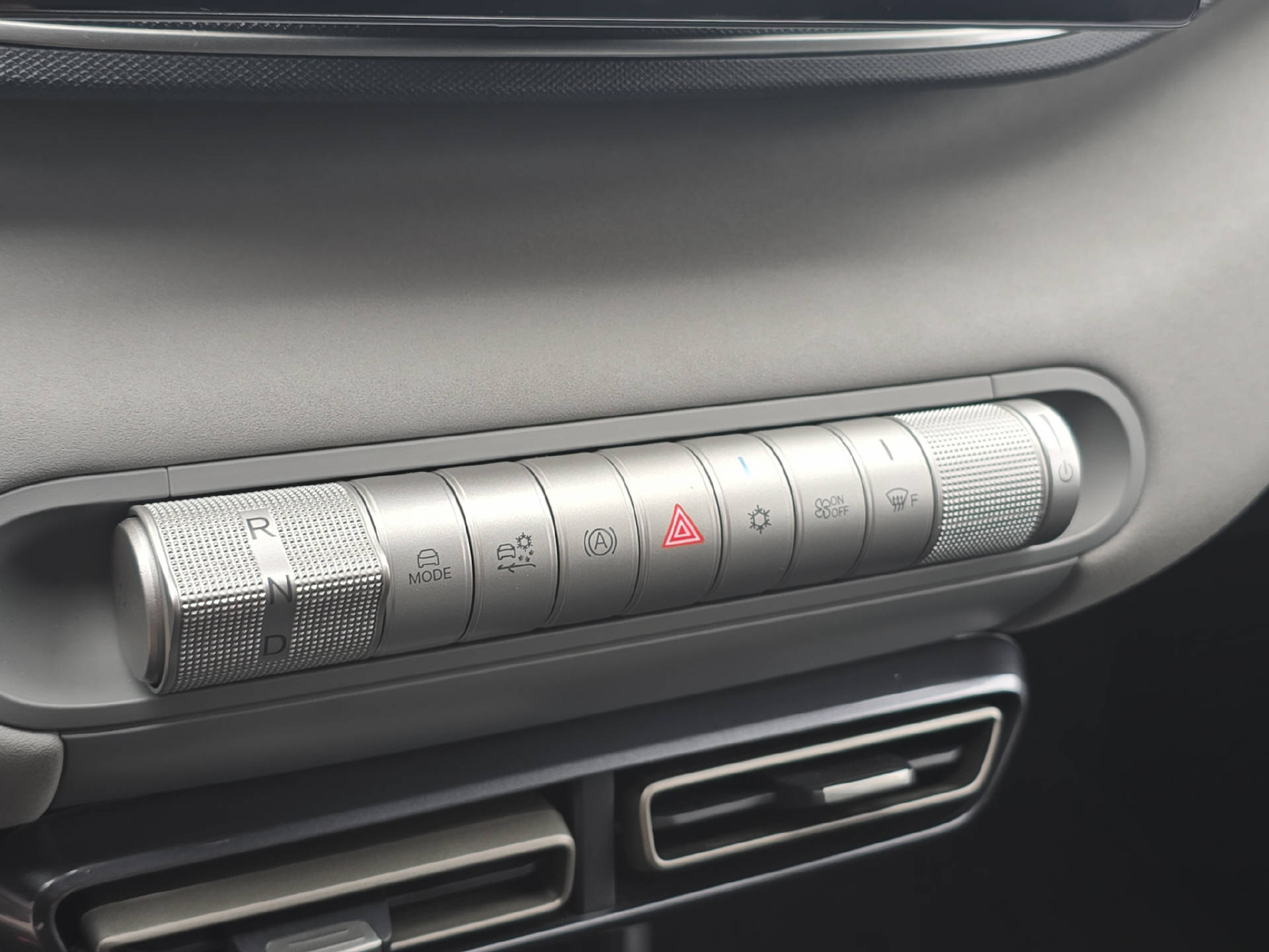 BYD Dolphin Surf Comfort-image-16