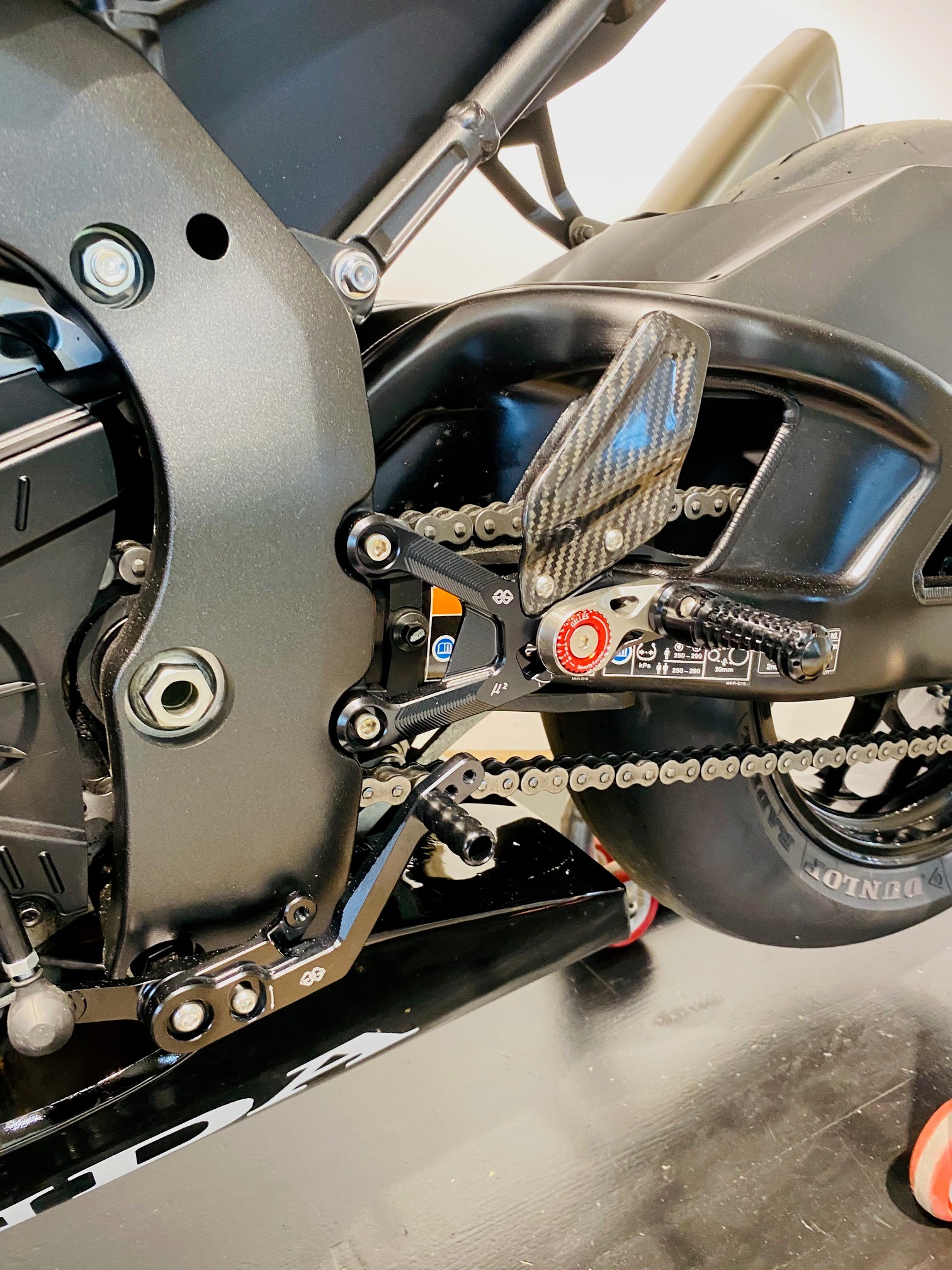 HONDA CBR 1000 RR-R SP-image-9