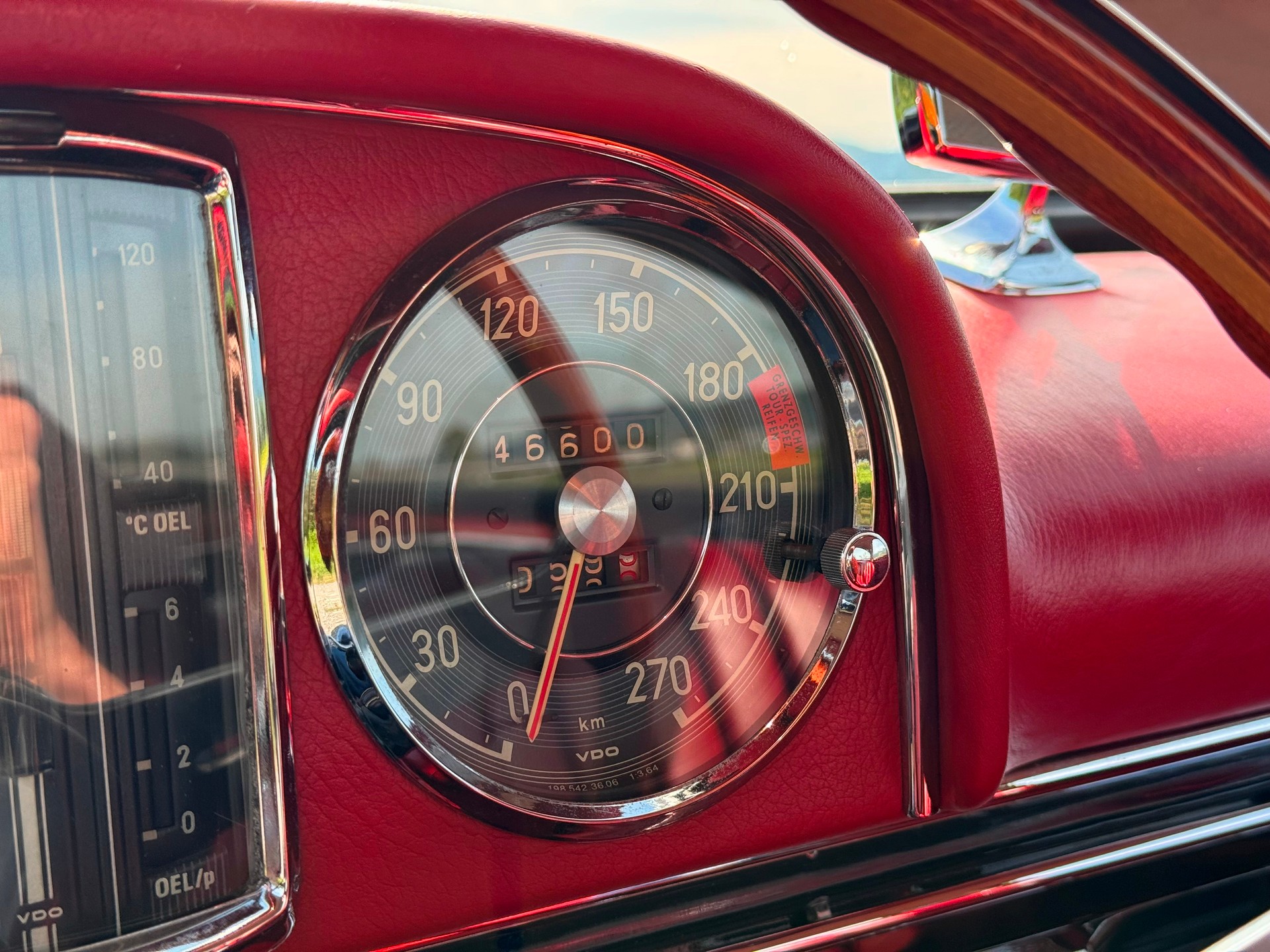 MERCEDES-BENZ 300 SL Roadster-image-7