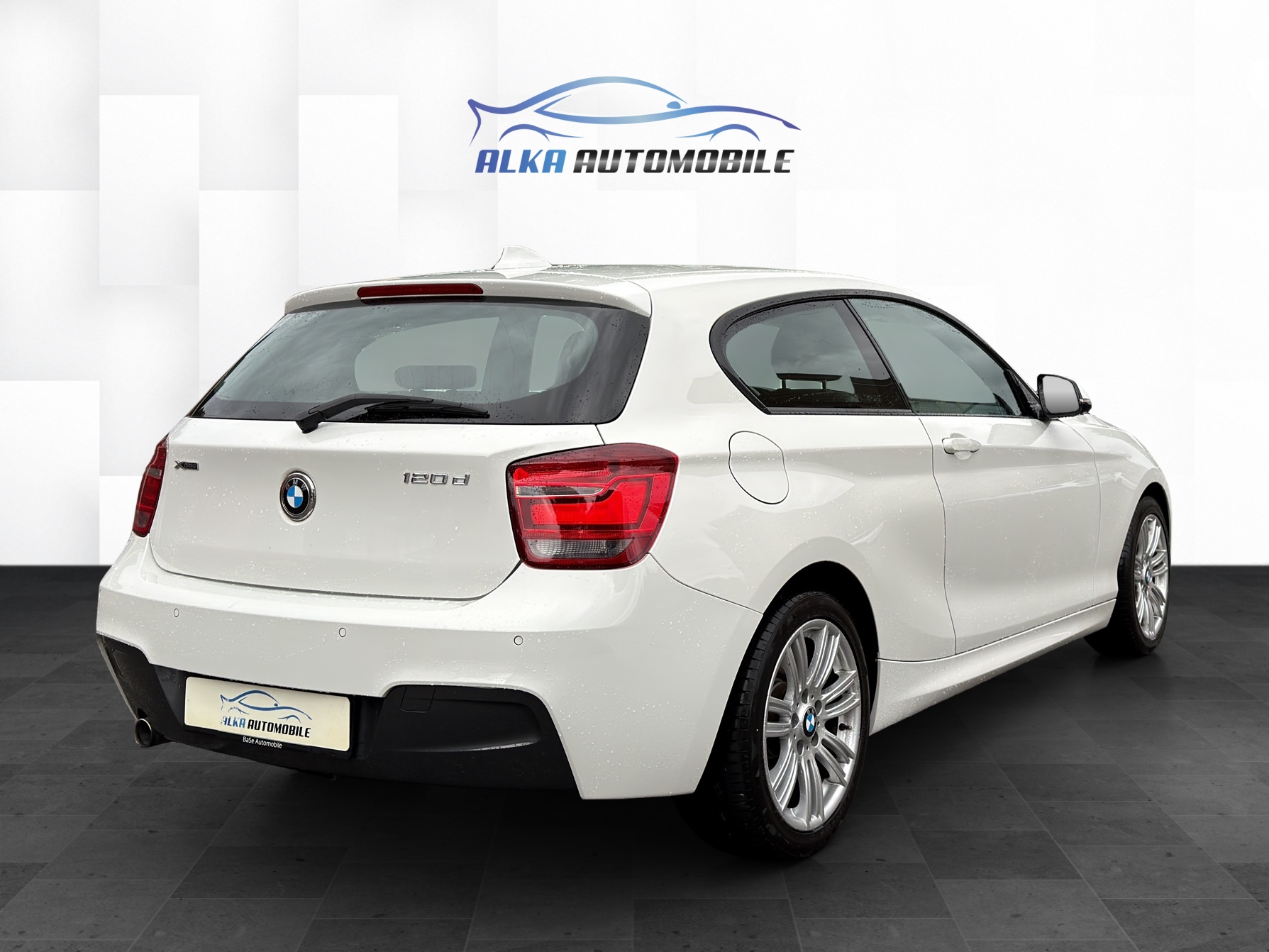 BMW 120d xDrive M Sport-image-6