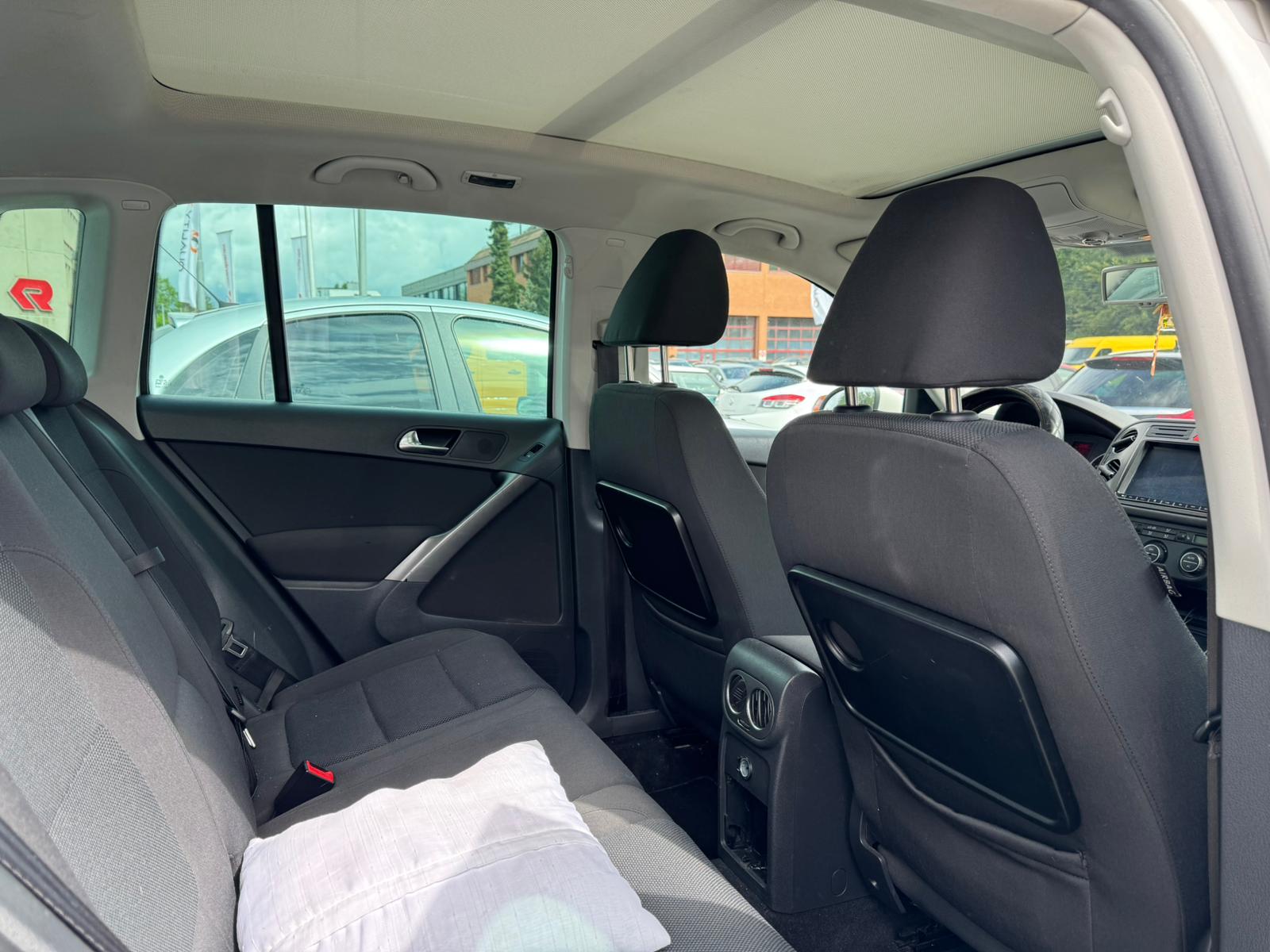VW Tiguan 2.0 TSI Sport&Style Tiptronic-image-5