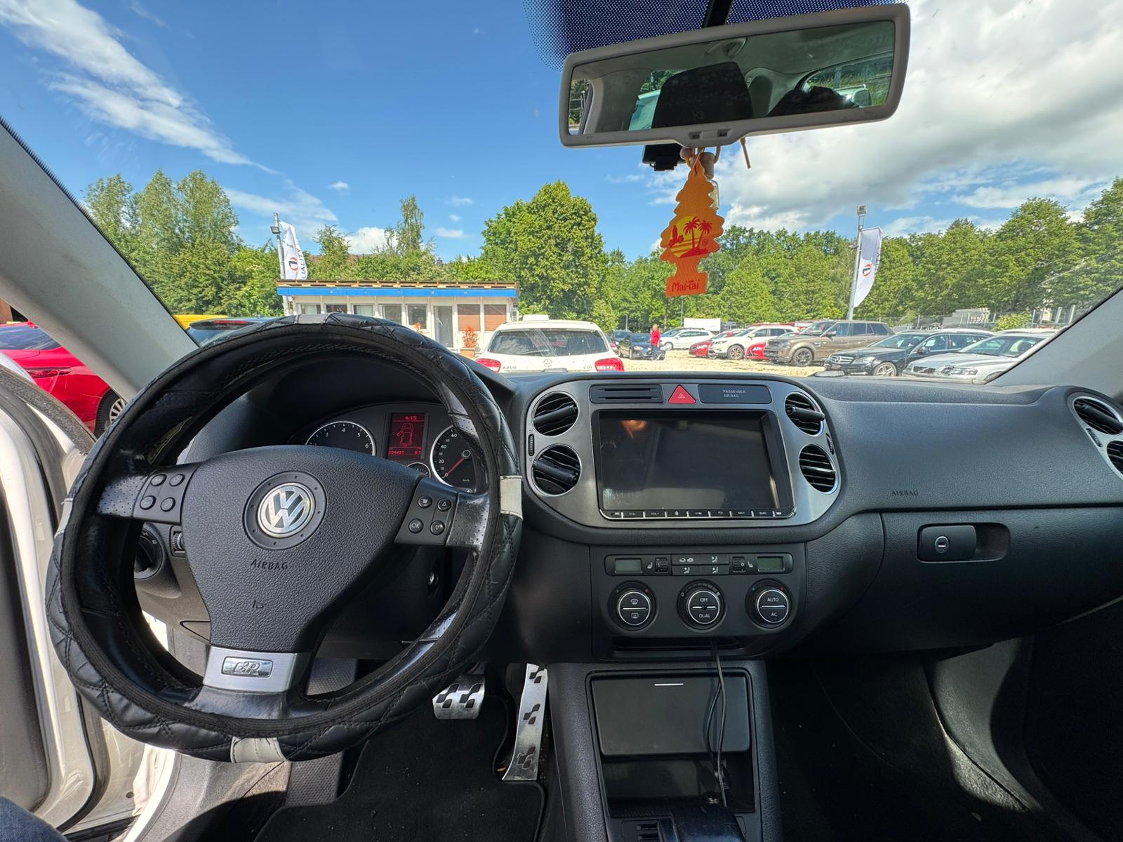 VW Tiguan 2.0 TSI Sport&Style Tiptronic-image-8