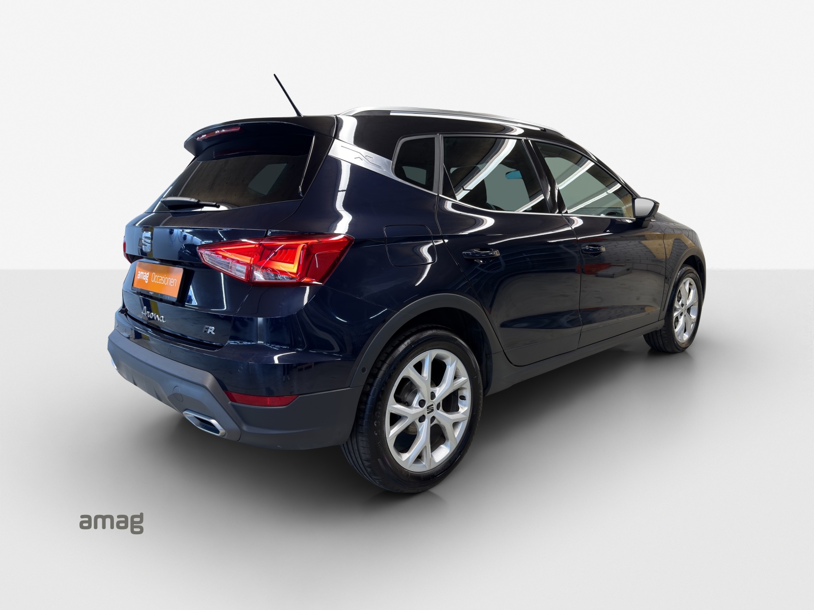 SEAT Arona 1.5 Eco TSI FR DSG-image-4