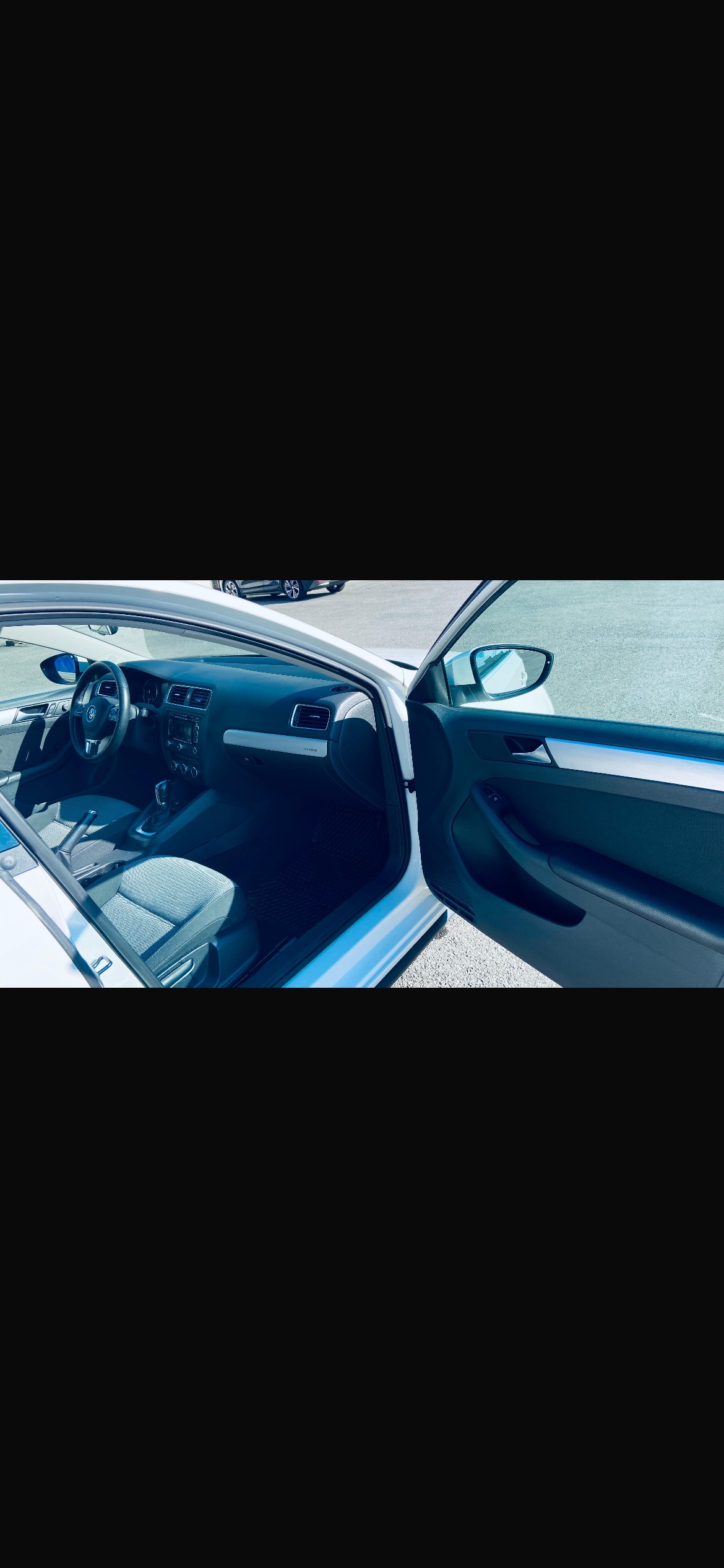 VW Jetta 1.4 TSI Hybrid Comfortline DSG-image-5